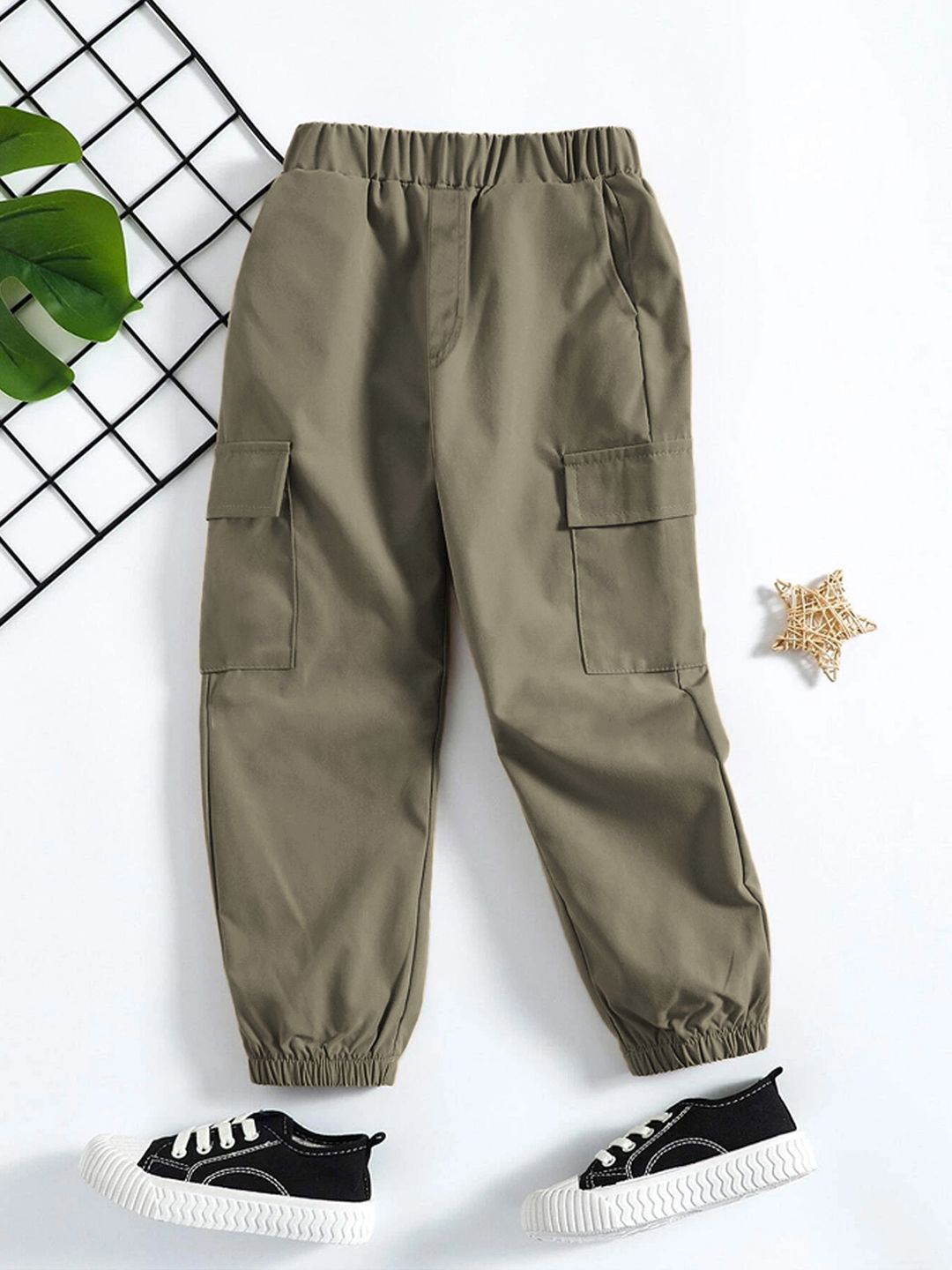

YK X Trampoline Boys Cotton Relaxed Pleated Cargos Trousers With 4 Pocket, Olive