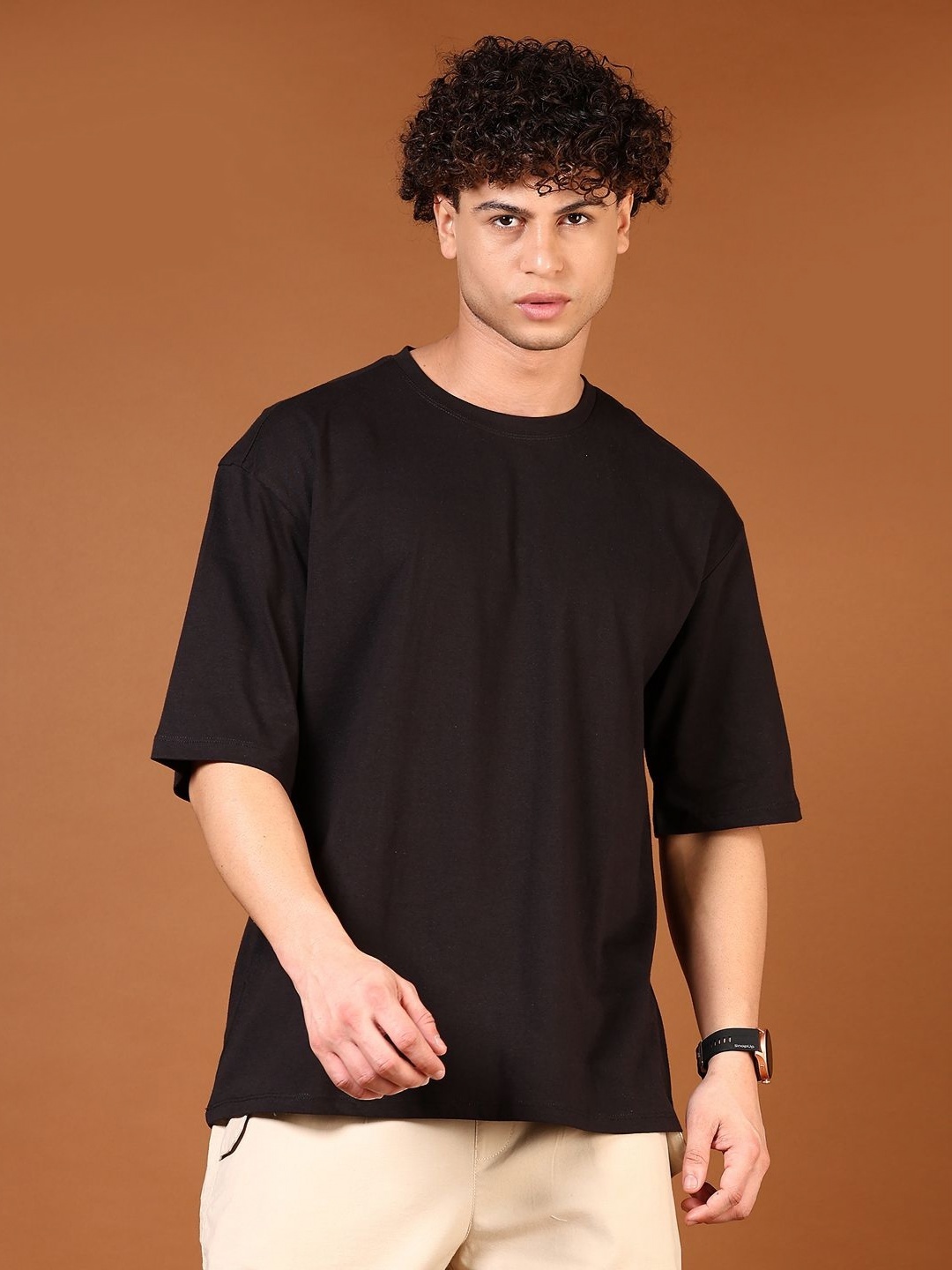 

V-Mart Men Solid Round Neck Cotton Oversized T-shirt, Black