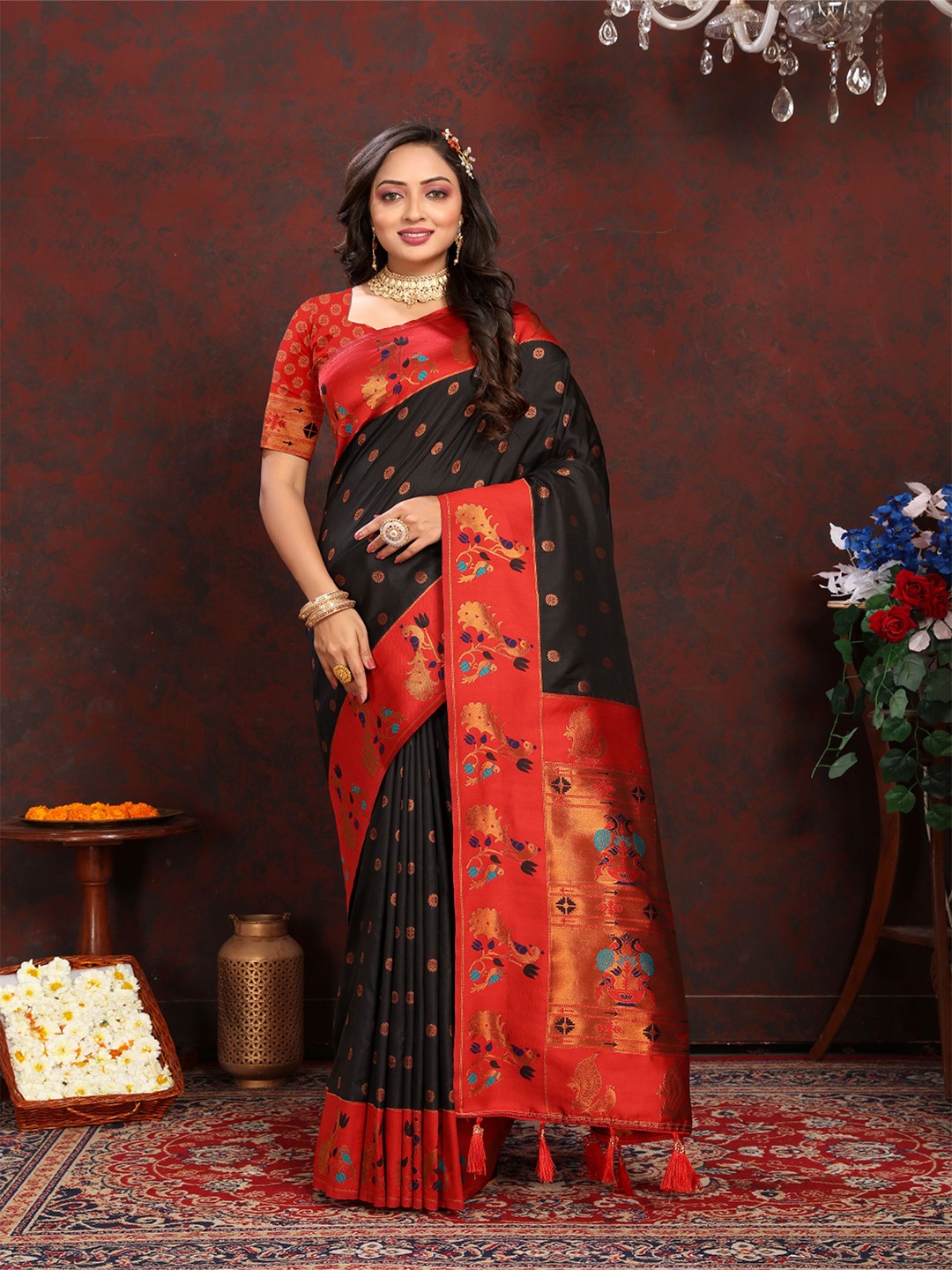 

Dreamlaxmi Fashion Woven Design Zari Silk Blend Banarasi Saree, Black