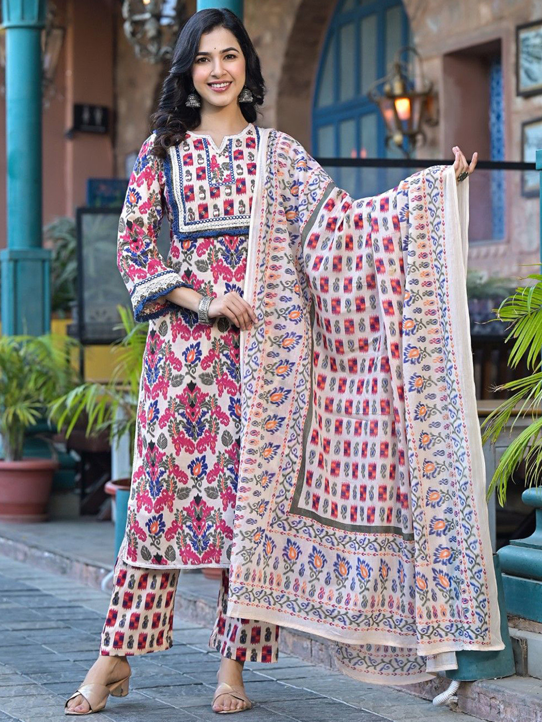 

AUTUMN LANE Floral Printed Notch Neck Pure Cotton Straight Kurta With Trousers And Dupatta, White
