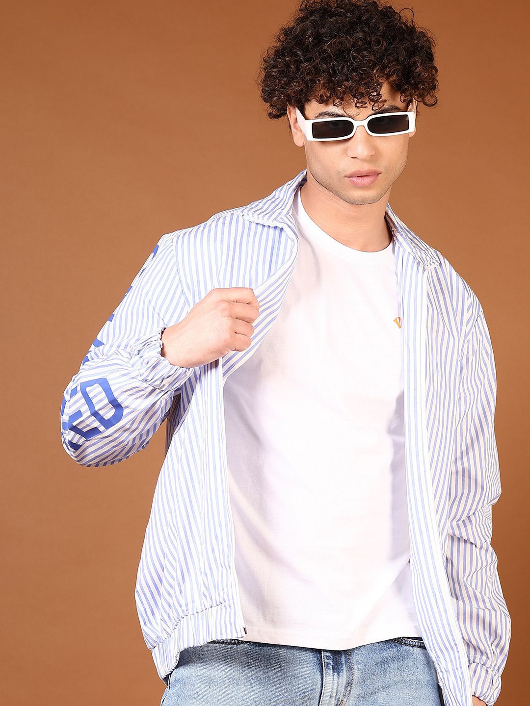 

V-Mart Men Opaque Striped Casual Shirt, Navy blue