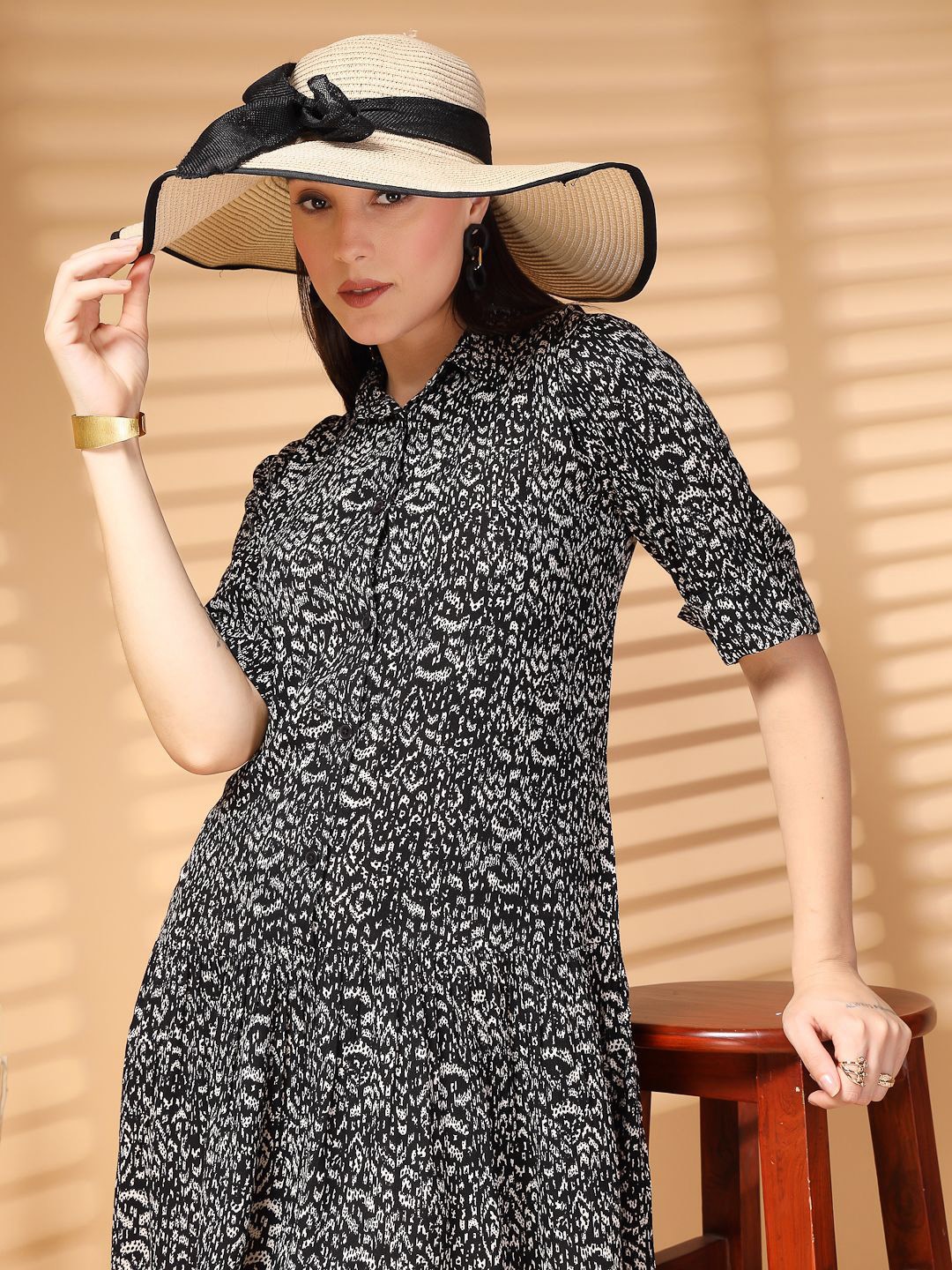 

EVERYDAY by ANI Shirt Collar Printed Tiered Crepe Shirt Dress, Black