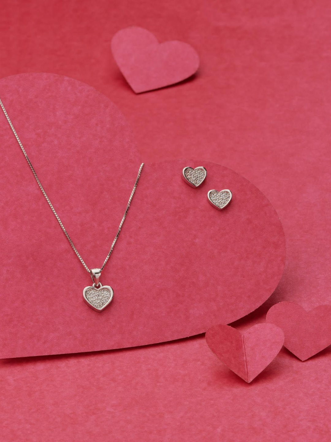 

Gargi by P. N. Gadgil & Sons 925 Sterling Silver Heart Shaped Pendent With Chain