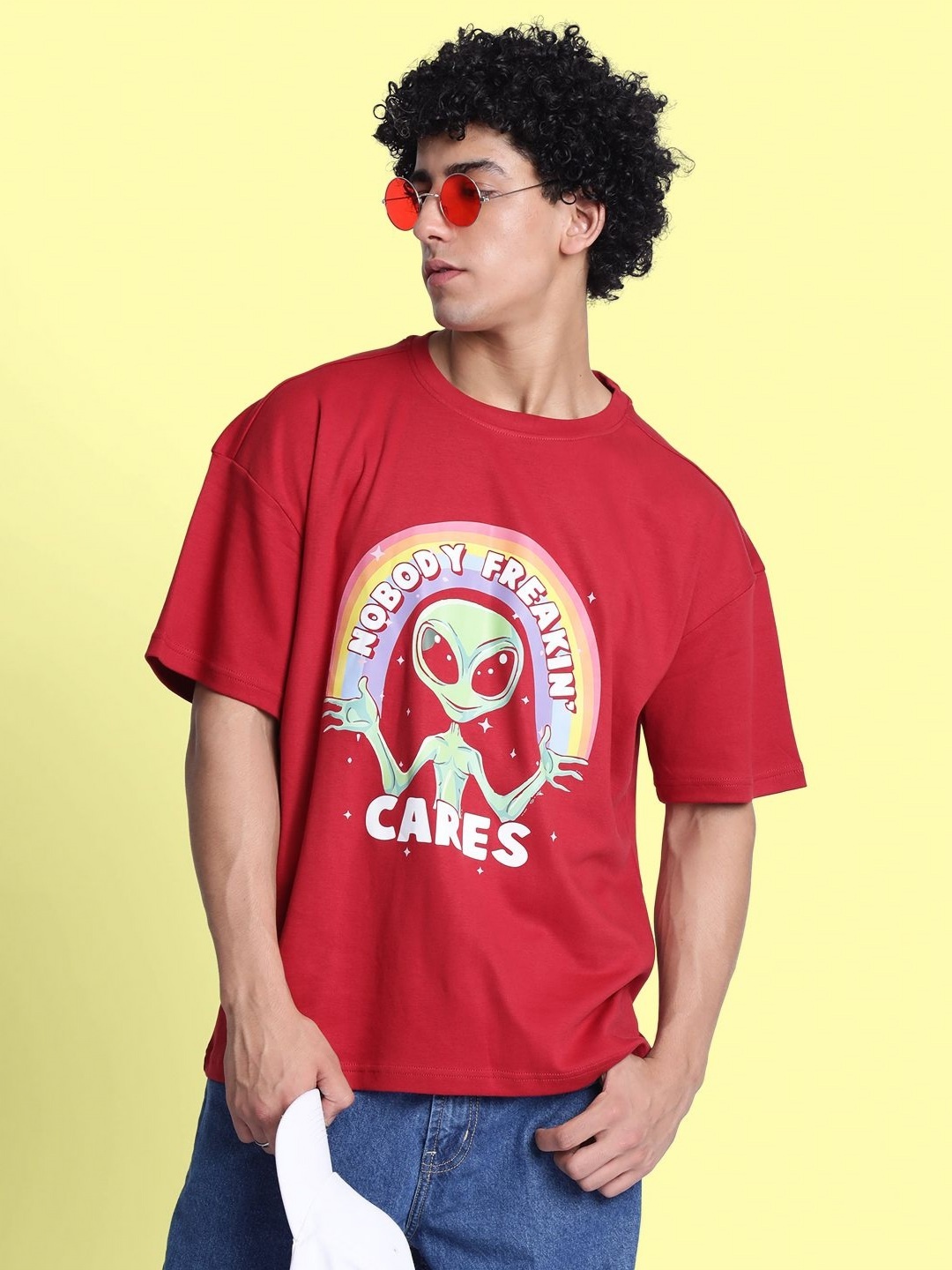 

Bene Kleed Men Printed Drop-Shoulder Sleeves T-shirt, Red