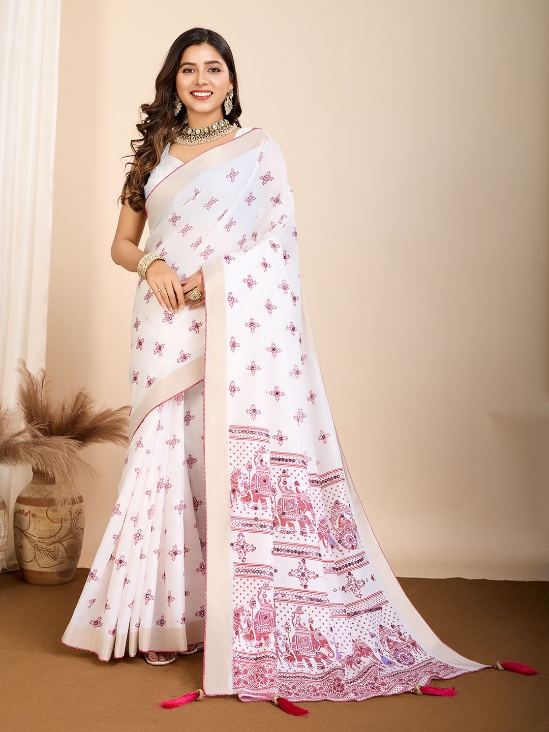 

Iris Embellished Mirror Work Pure Cotton Saree, Pink