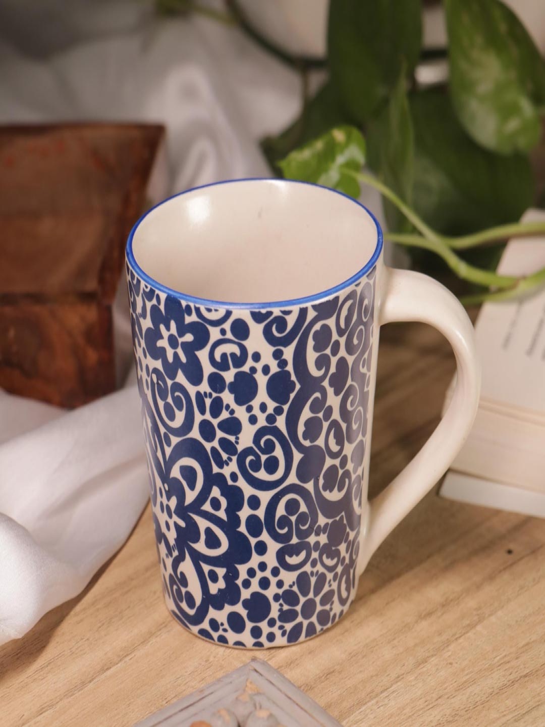 

Rare Planet White & Blue Printed Ceramic Glossy Mug