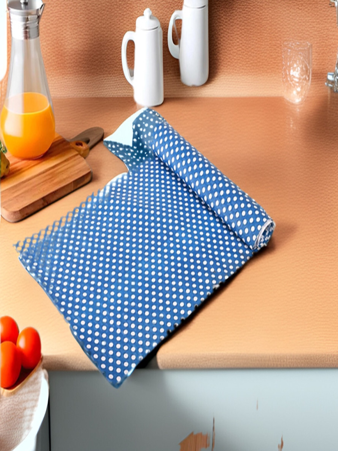 

REVEXO Blue & White Printed Water-Resistant Shelf Liner