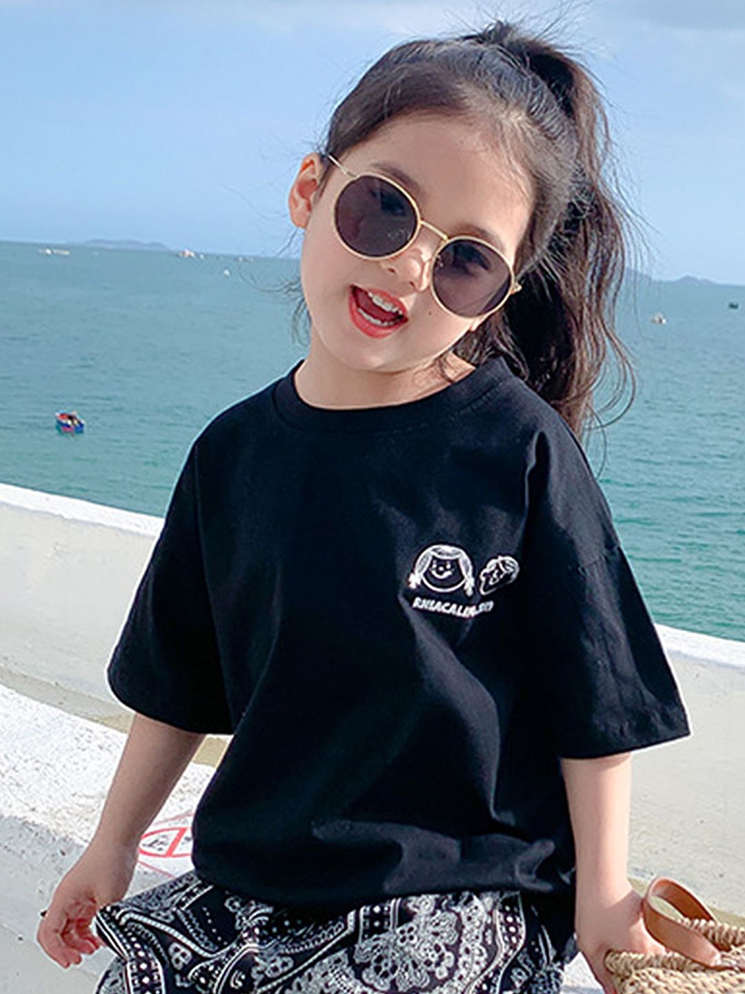 

LULU & SKY Girls Graphic Printed Round Neck Cotton Oversized T-shirt, Black