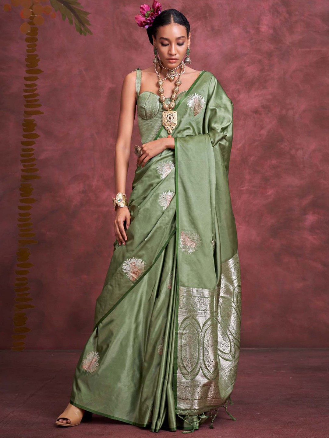 

Anouk Woven Design Zari Satin Banarasi Saree, Green