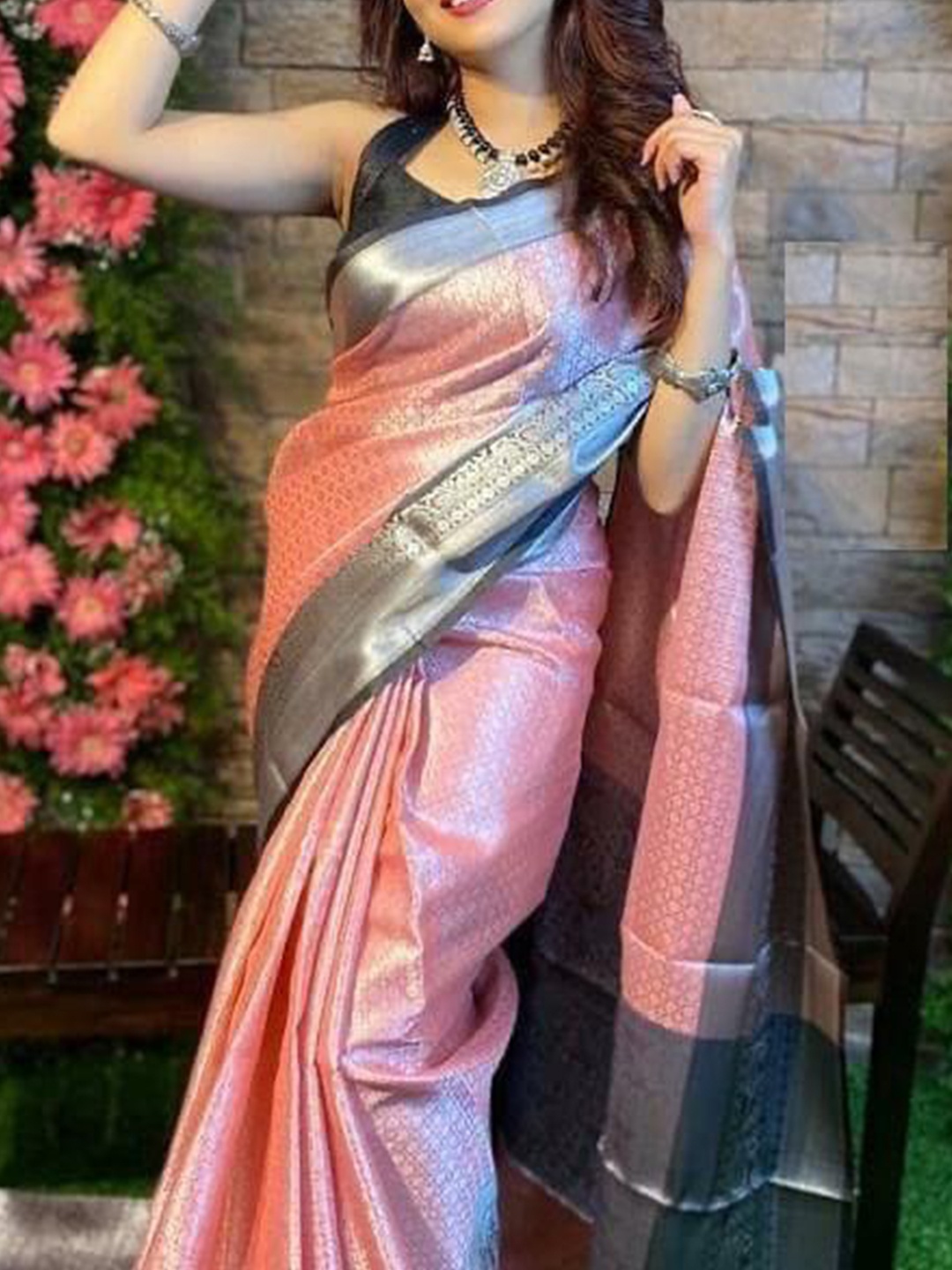 

Aika Woven Design Zari Pure Silk Banarasi Saree, Pink
