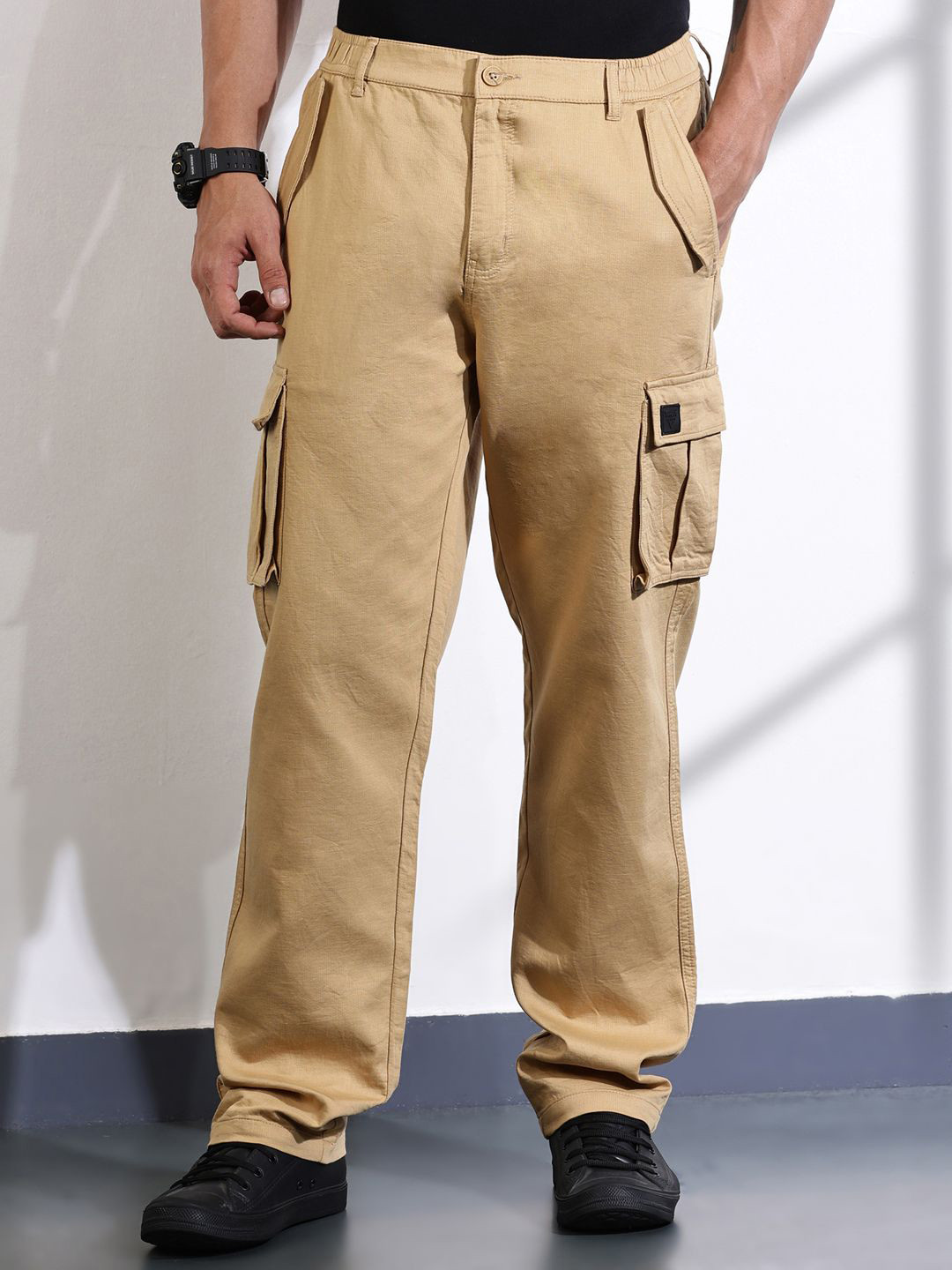 

Thomas Scott Men Smart Cargos Trousers, Cream