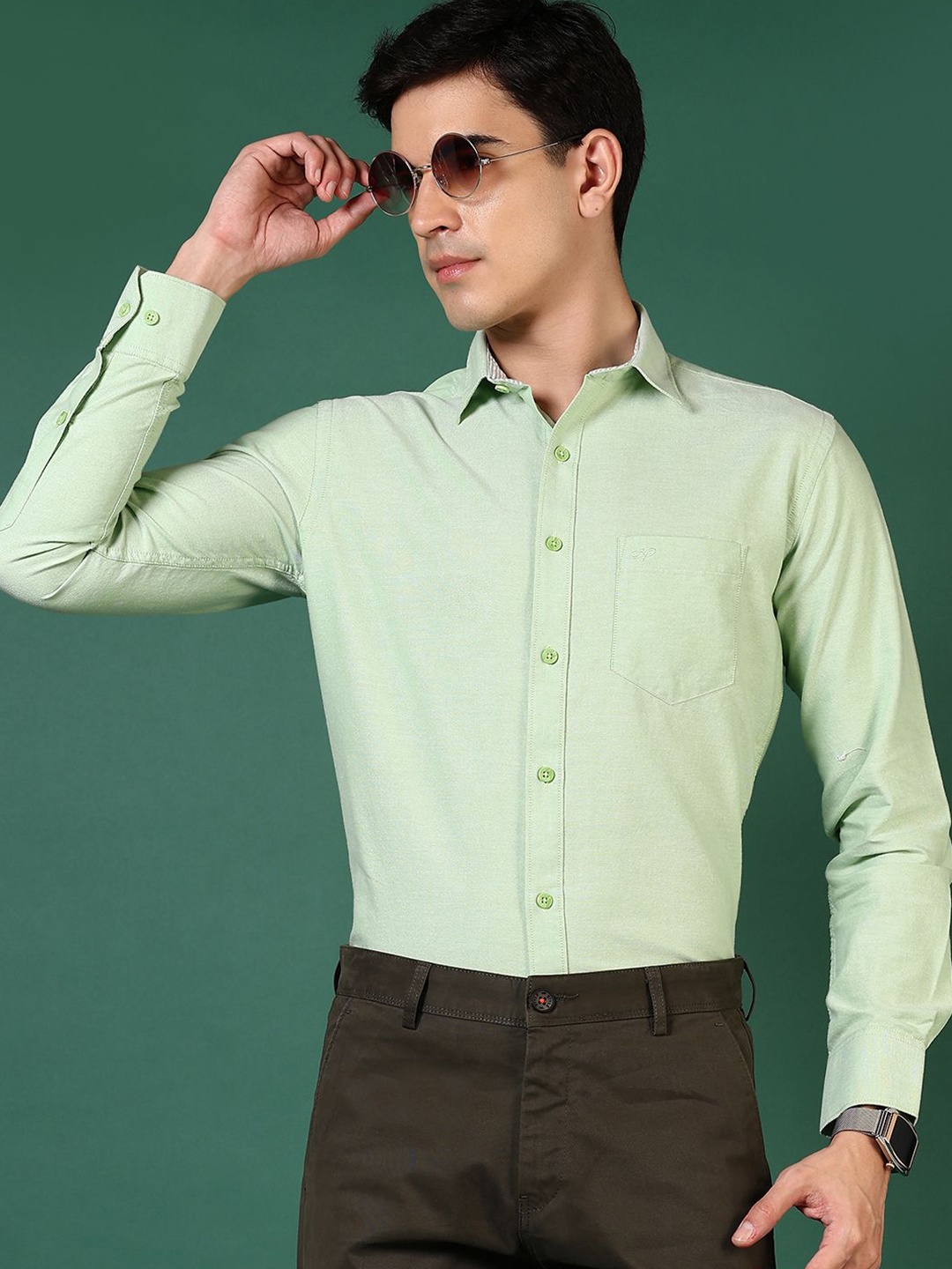 

V-Mart Men Opaque Casual Shirt, Green