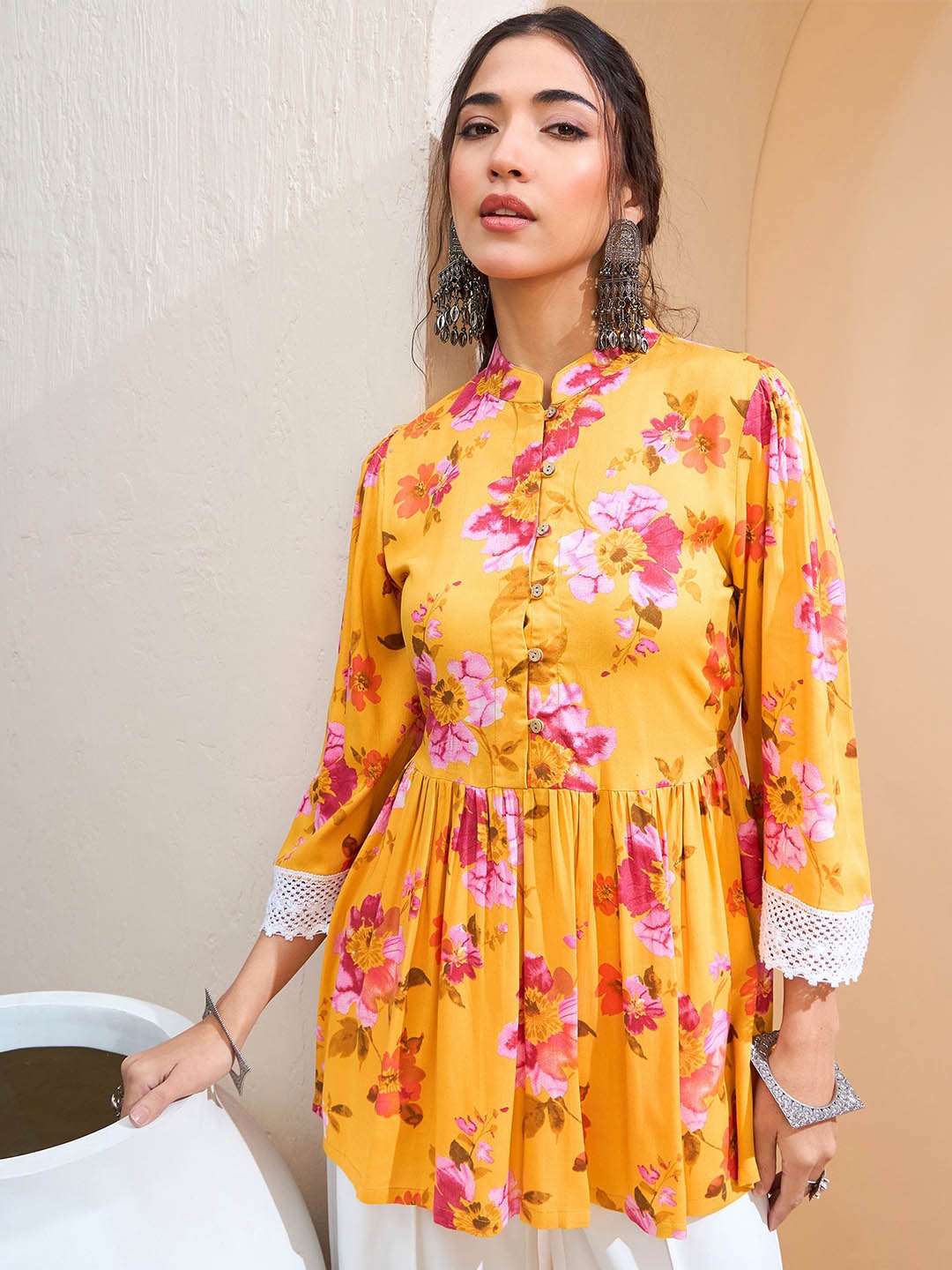 

Shae by SASSAFRAS Floral Printed Shirt Collar Pleated Kurti, Yellow