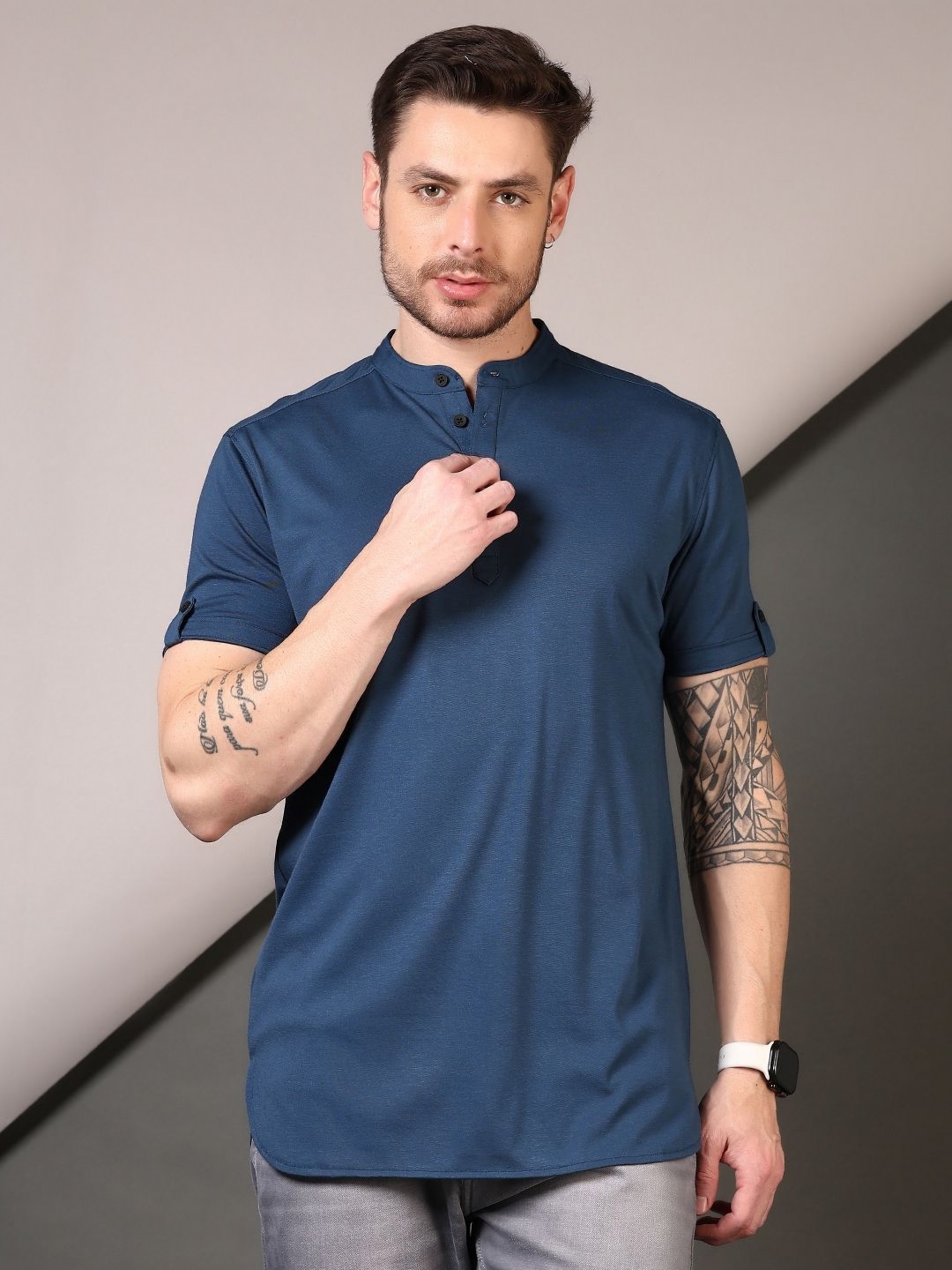 

V-Mart Men Solid Henley Neck Cotton T-shirt, Navy blue