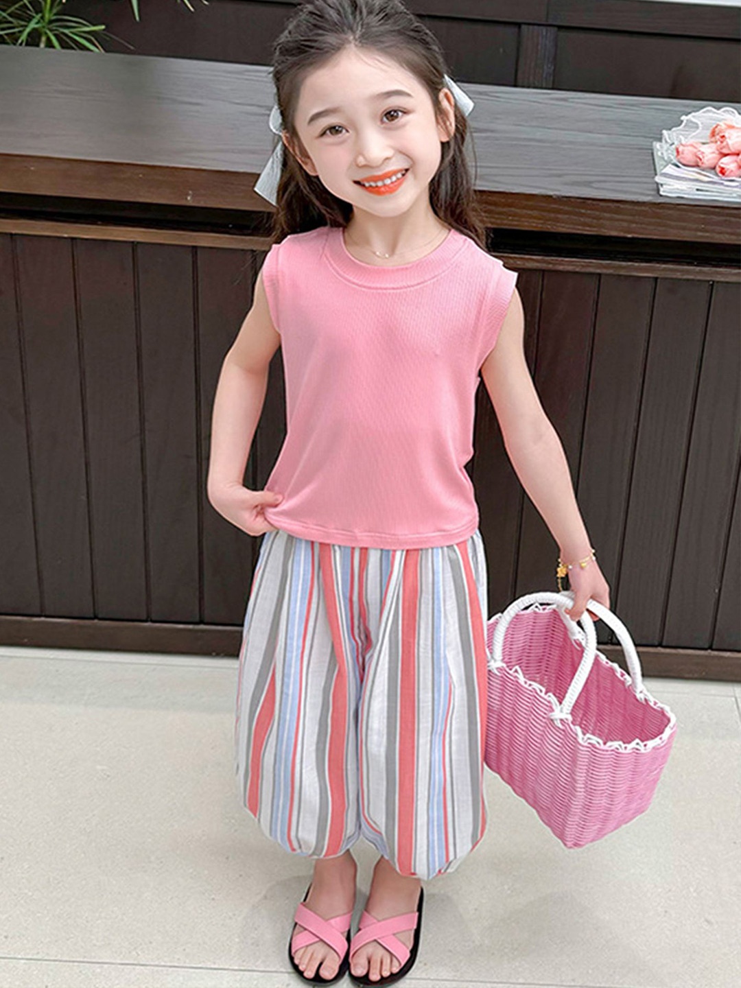 

LULU & SKY Girls Round Neck T-Shirt With Jogger, Pink