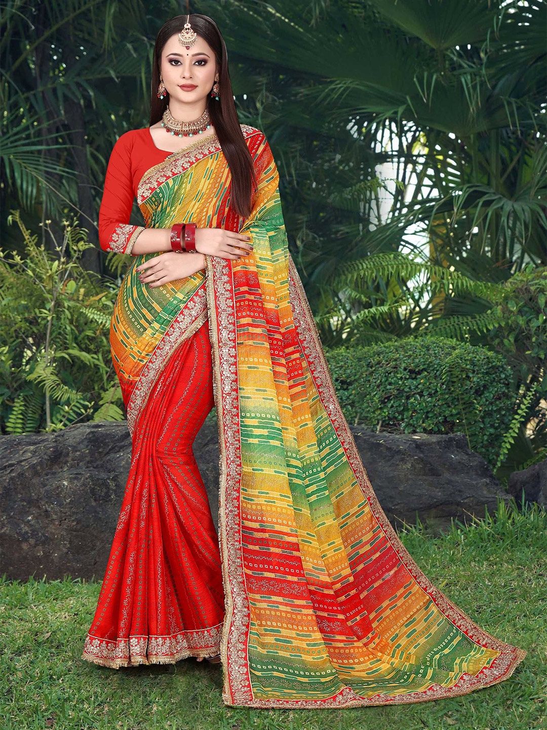 

DIVASTRI Bandhani Sequinned Poly Chiffon Half and Half Bandhani Saree, Red