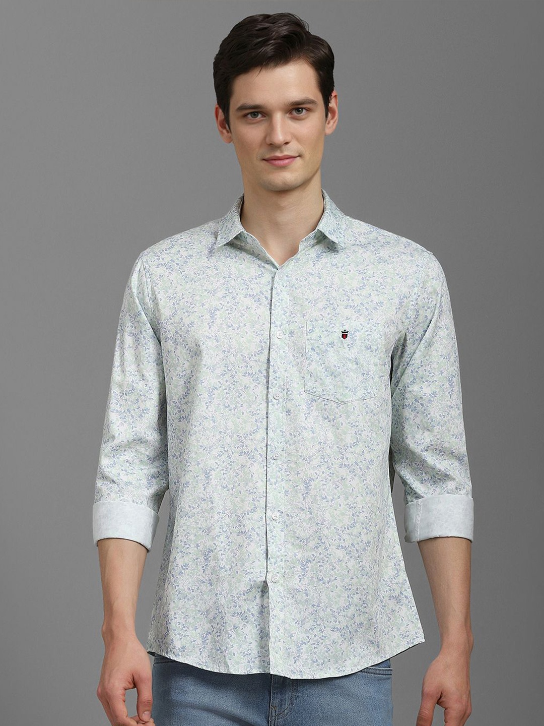 

Louis Philippe Sport Men Slim Fit Floral Opaque Printed Casual Shirt, Green