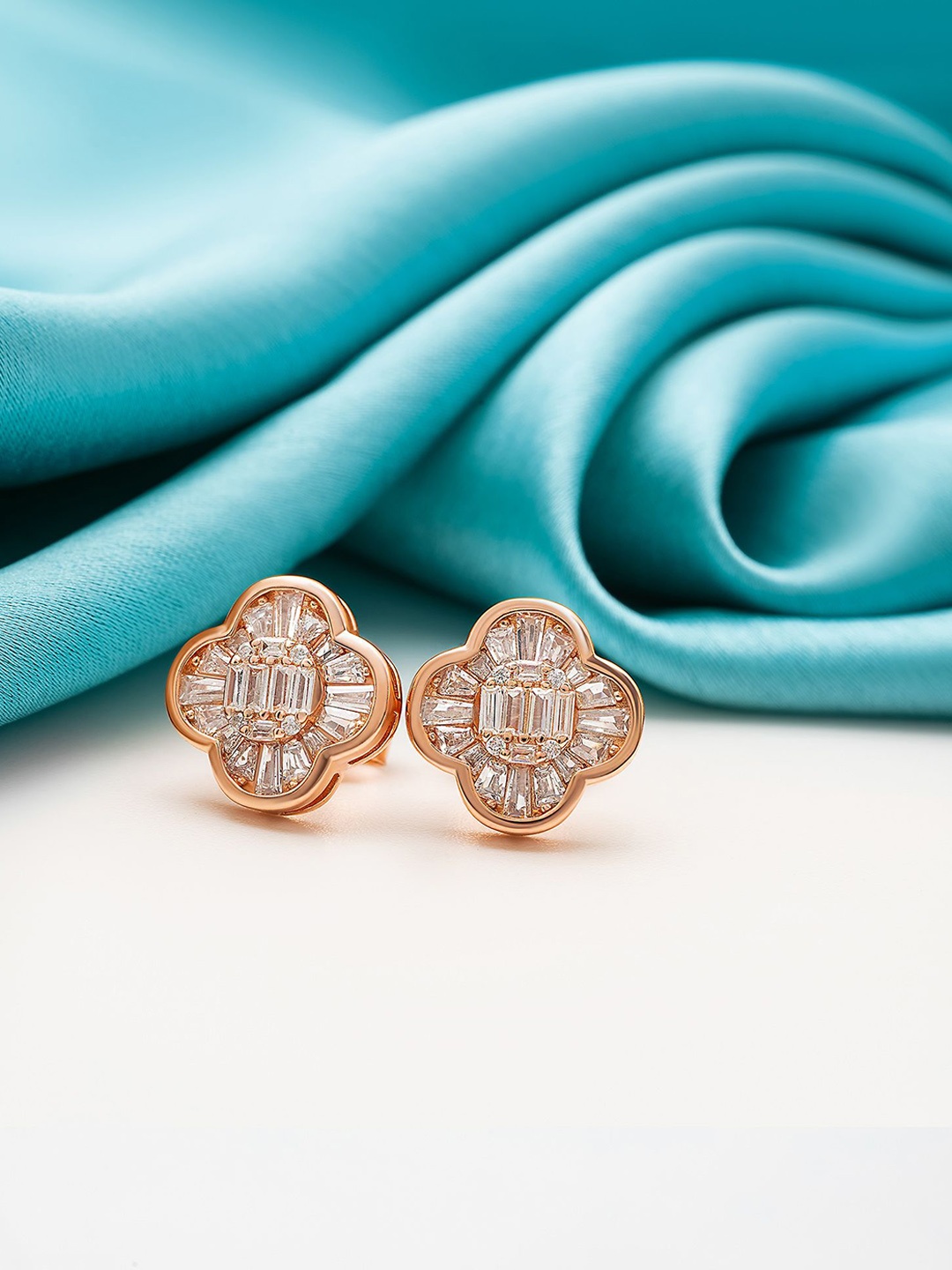 

SILBERRY 925 Sterling Silver Rose Gold Plated Cubic Zirconia Studded Contemporary Studs