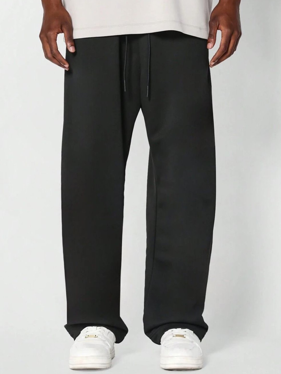 

THE BEETEL HOUSE Men Relaxed Loose Fit Easy Wash Trousers, Black