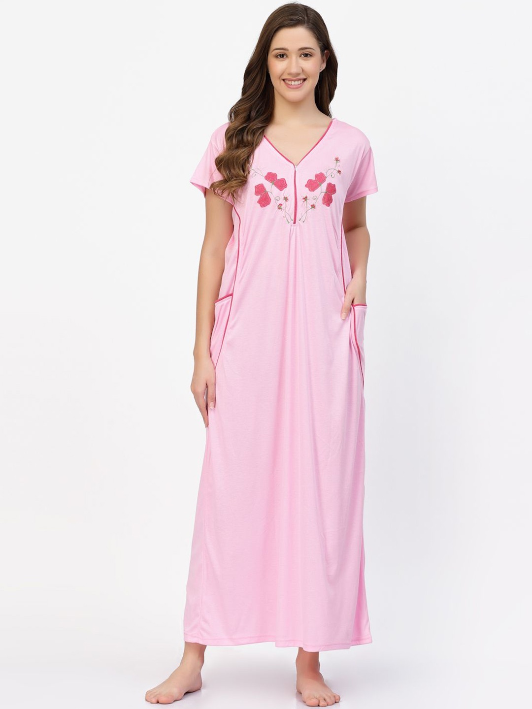 

CHUI MUI Maxi Nightdress, Pink