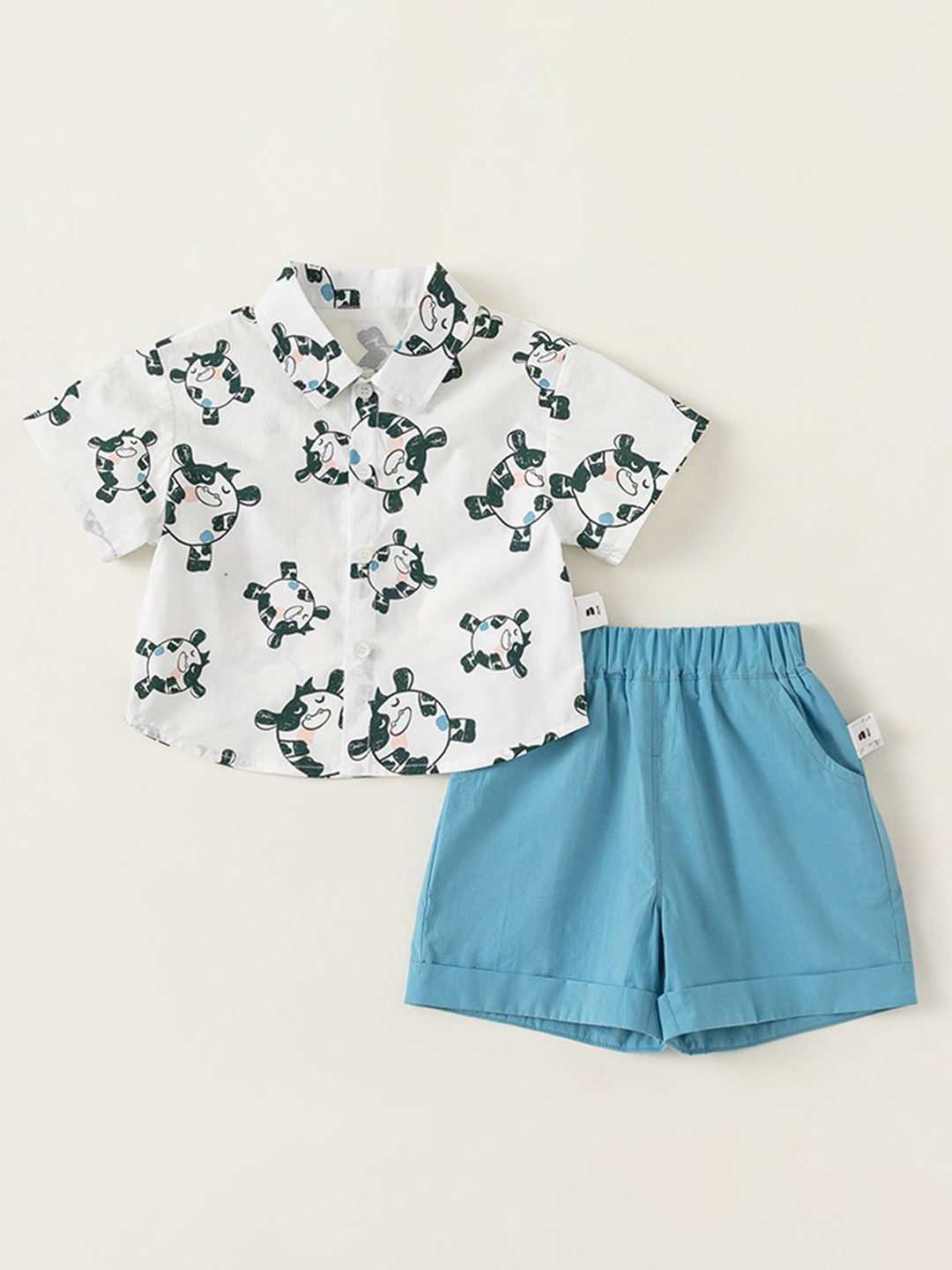 

LULU & SKY Boys Printed Short Sleeves Pure Cotton Shirt With Shorts, White