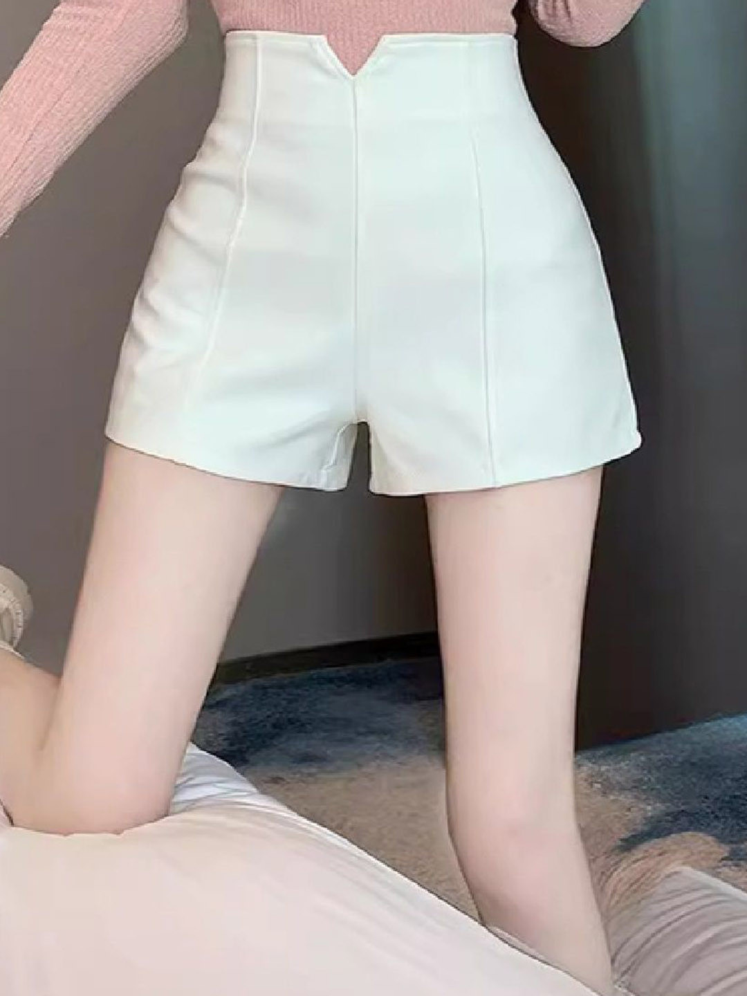 

StyleCast Women Striped Shorts, White