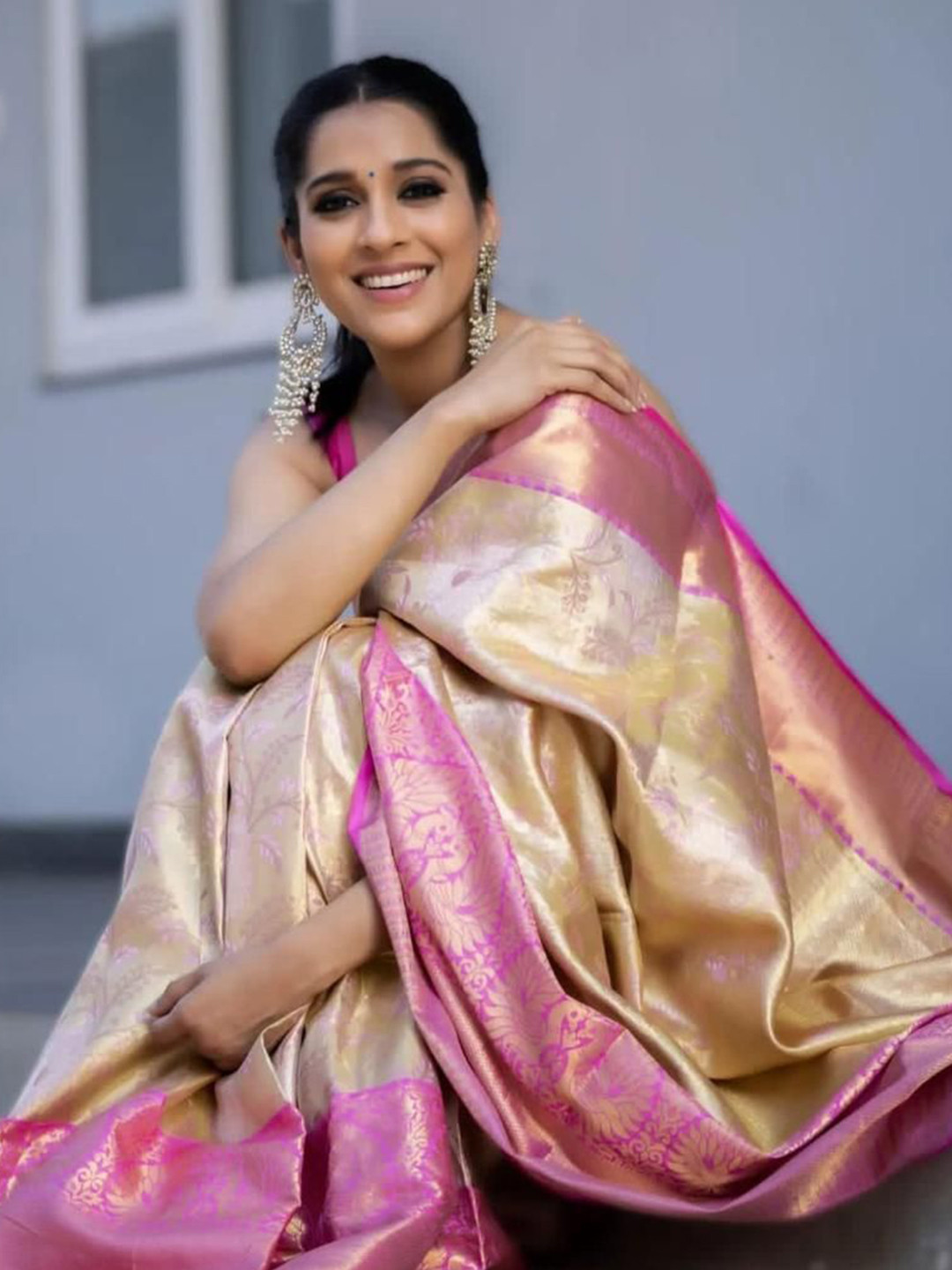 

LADY SHOPI Woven Design Mukaish Pure Silk Ready to Wear Banarasi Saree, Pink