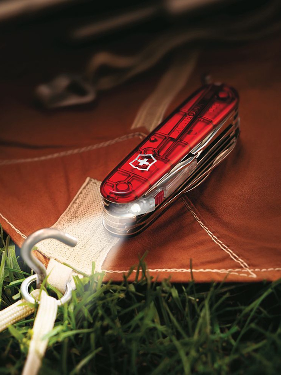 

Victorinox Foldable Swiss Knives Travel Accessory, Red