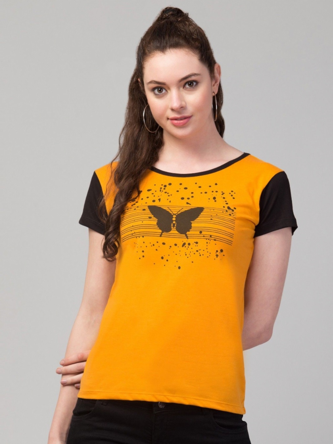 

CLOTHY Women Typography Printed Extended Sleeves Cut Outs T-shirt, Yellow