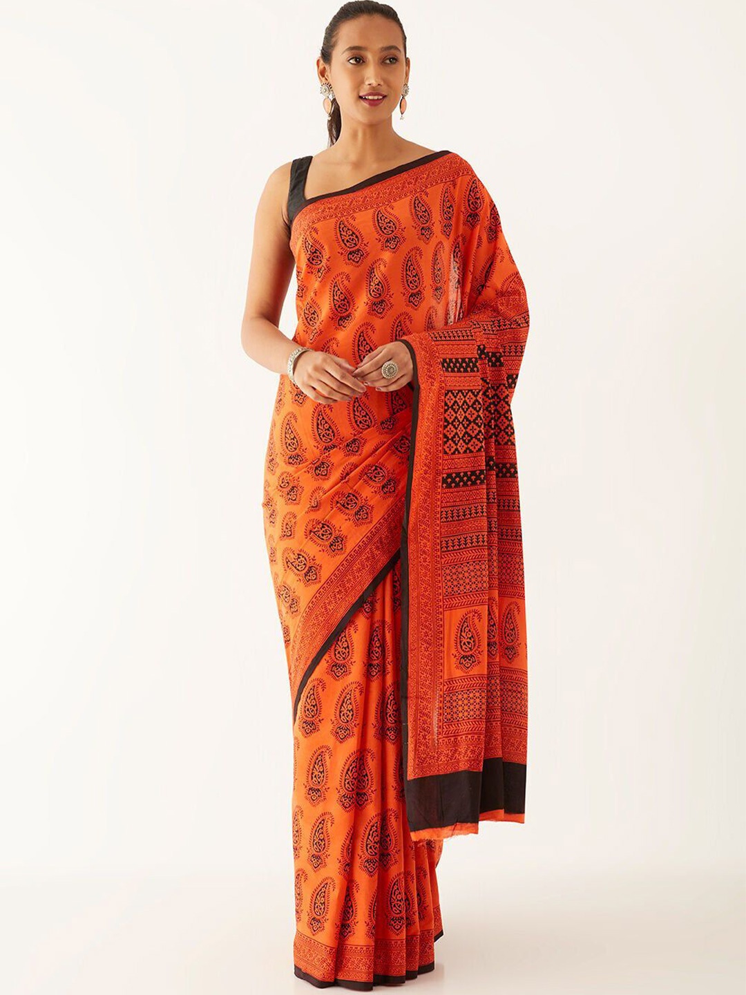 

Taneira Paisley Pure Cotton Saree, Orange