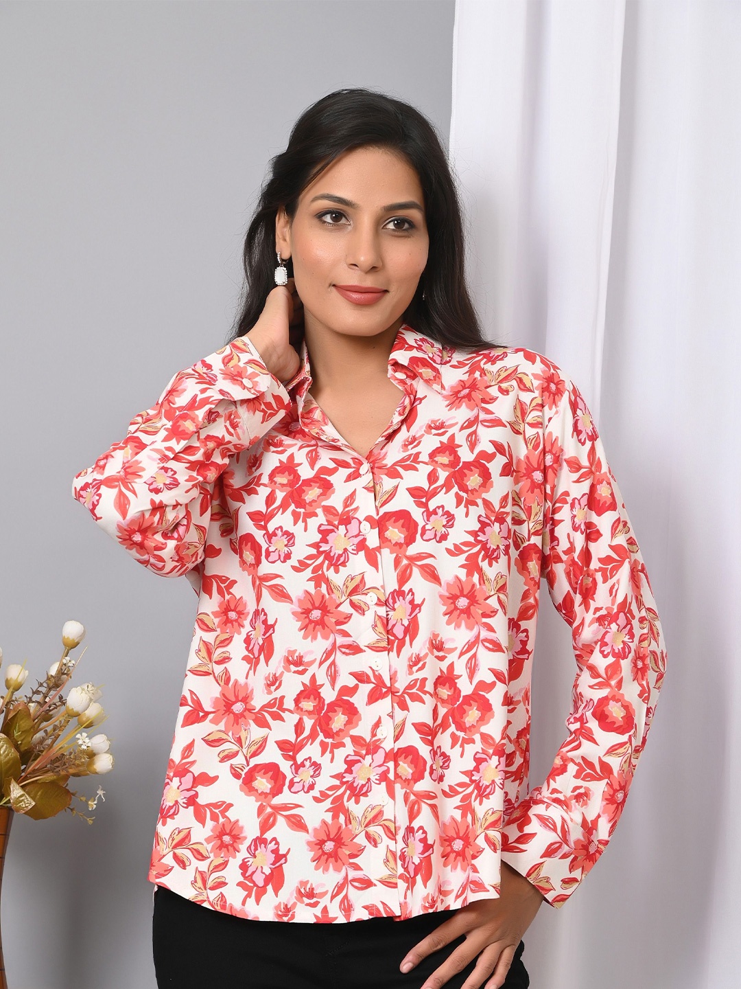 

VYMO Women Opaque Printed Casual Shirt, Multi