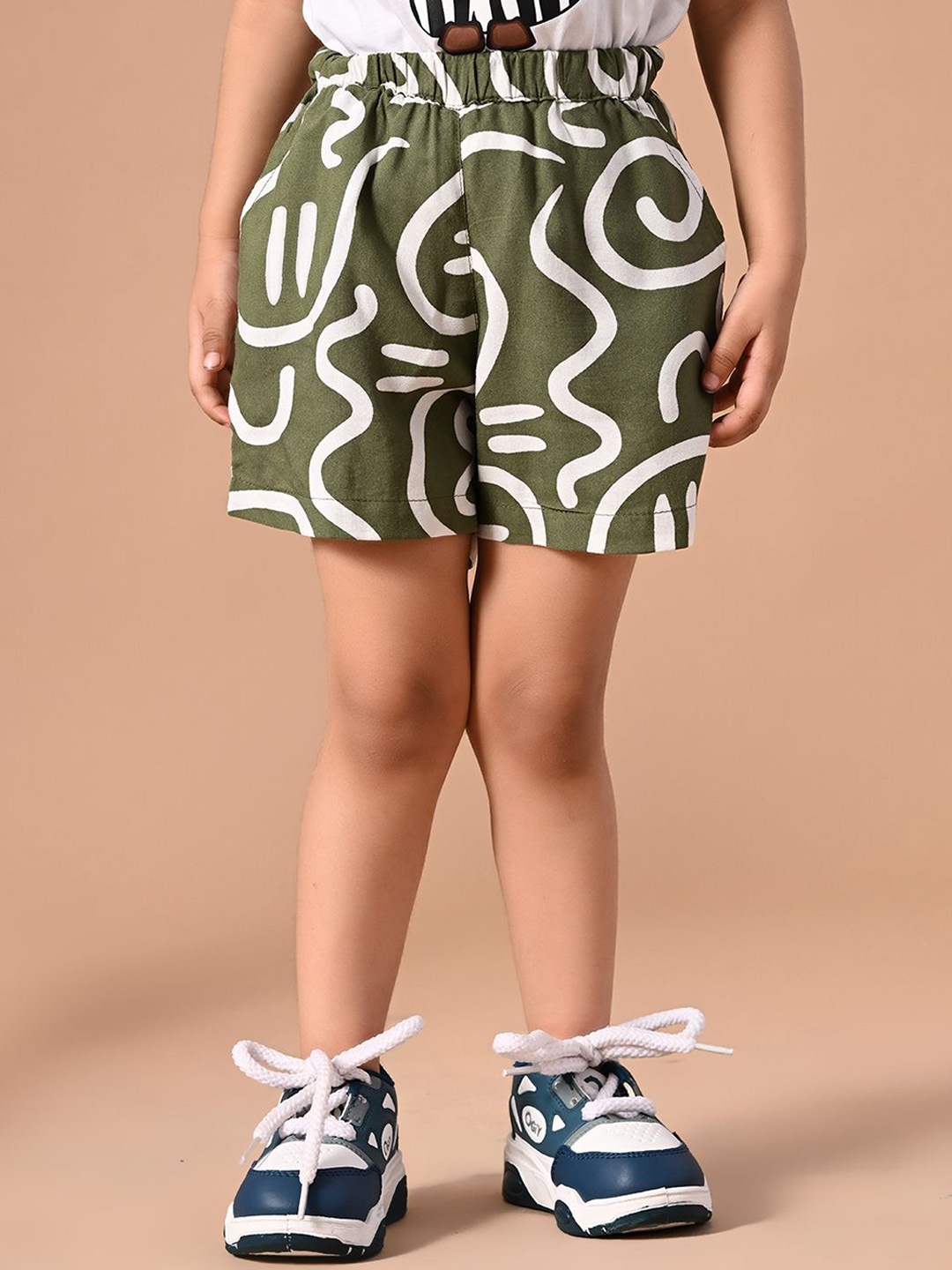 

MoMaa Boys Printed Shorts, Olive
