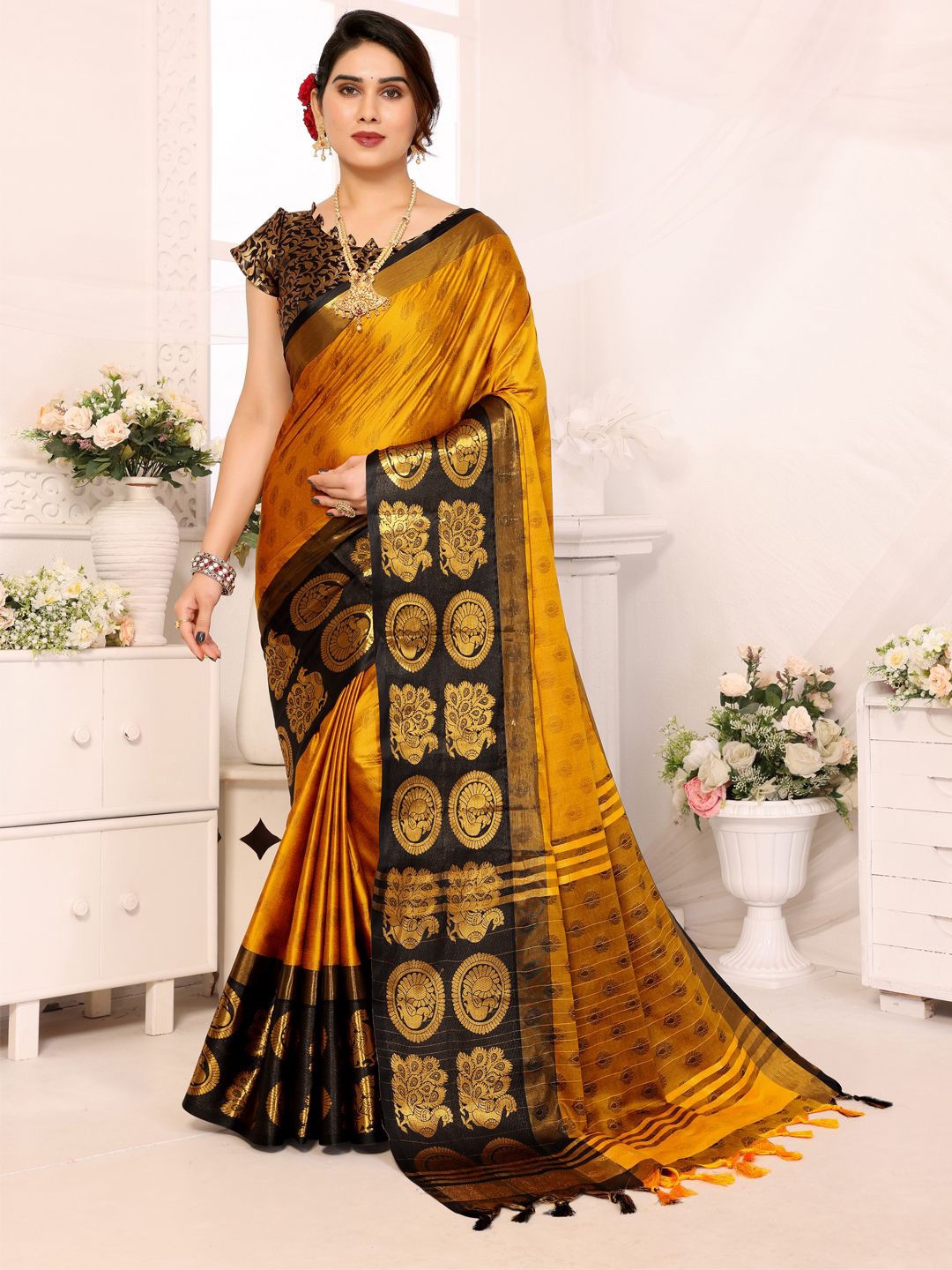 

SILKWEAR Woven Design Zari Silk Cotton Handloom Mysore Silk Saree, Gold