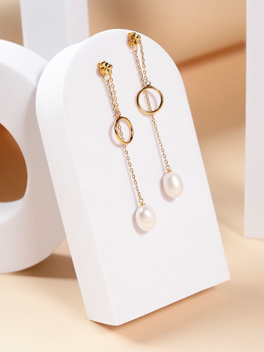 

DIAVO Sterling-Silver Gold-Plated Pearls Beaded Contemporary Shaped Drop Earrings