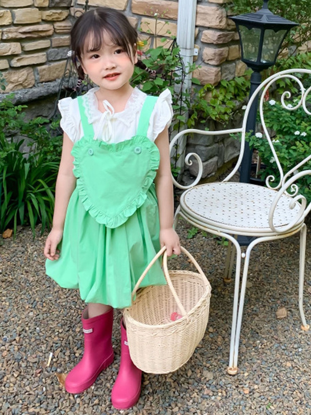 

LULU & SKY Girls Pinafore Heart-shaped Dress, Green