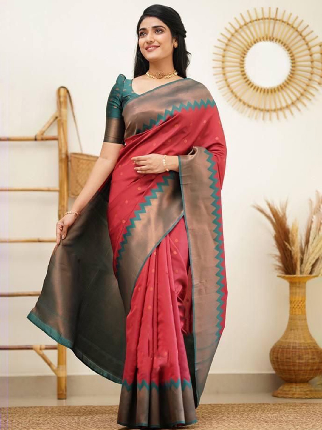 

LADY SHOPI Woven Design Zari Pure Silk Banarasi Saree, Red