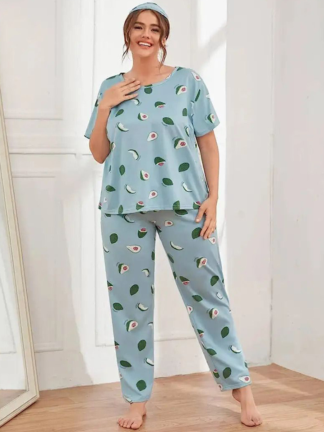 

XPIOX Printed Round Neck Night Suit, Blue