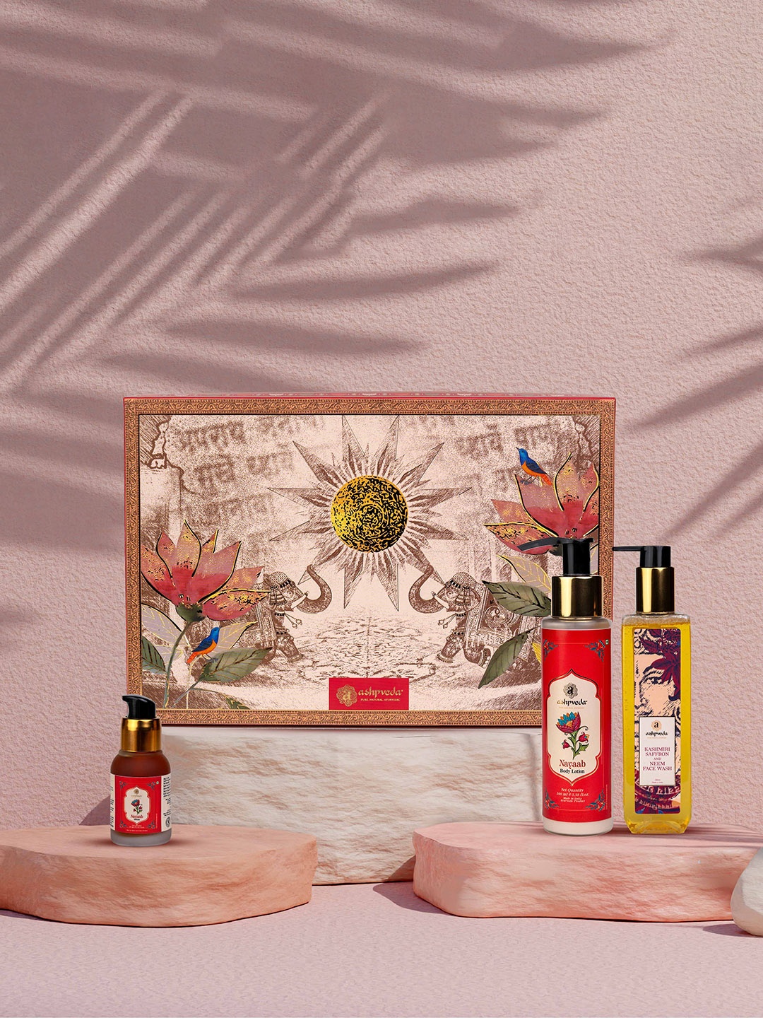 

ASHPVEDA Set Of 3 Saffron Delight Kit Gift Set, Red