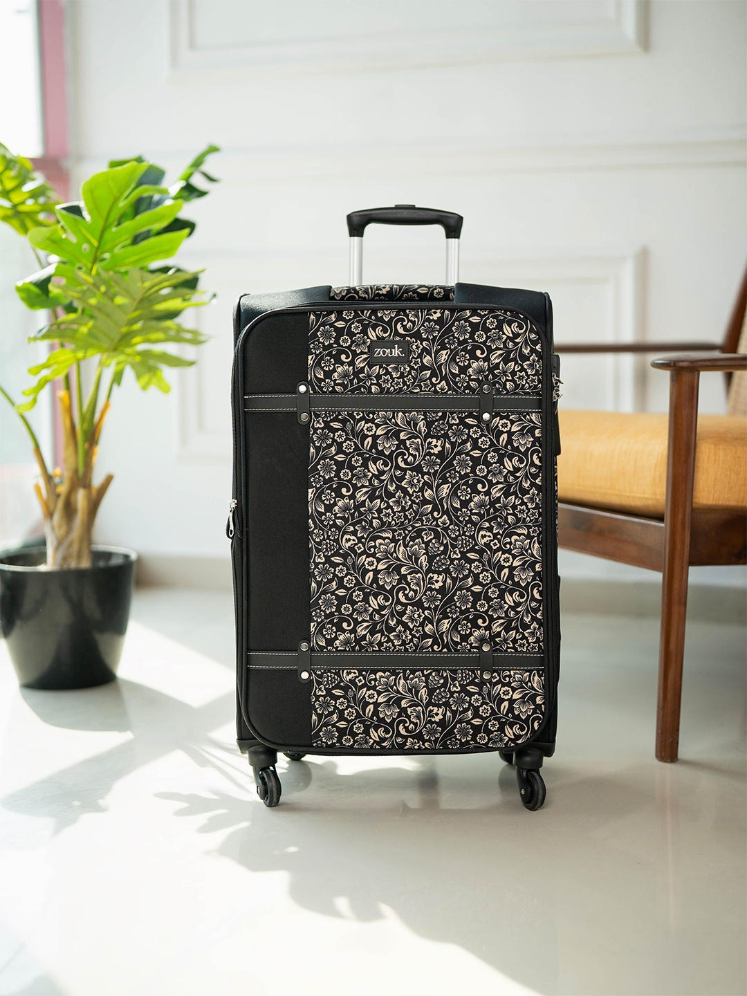 

ZOUK Unisex FloMotif Saira Trolley Bag, Black