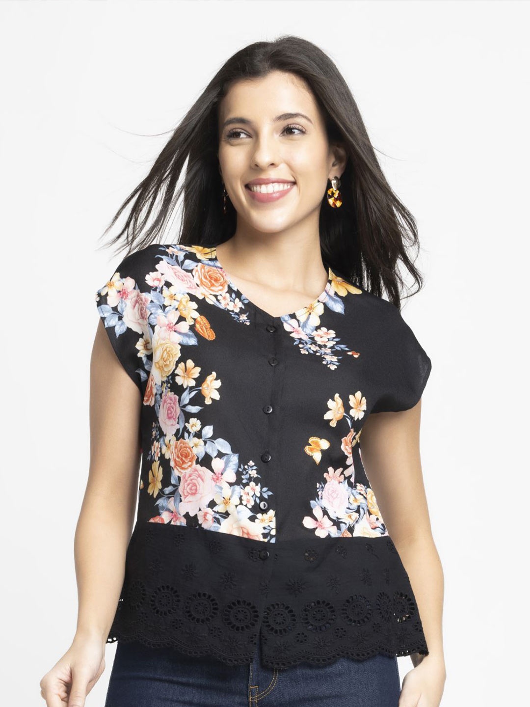 

SHAYE Women Relaxed Floral Opaque Printed Casual Shirt, Black