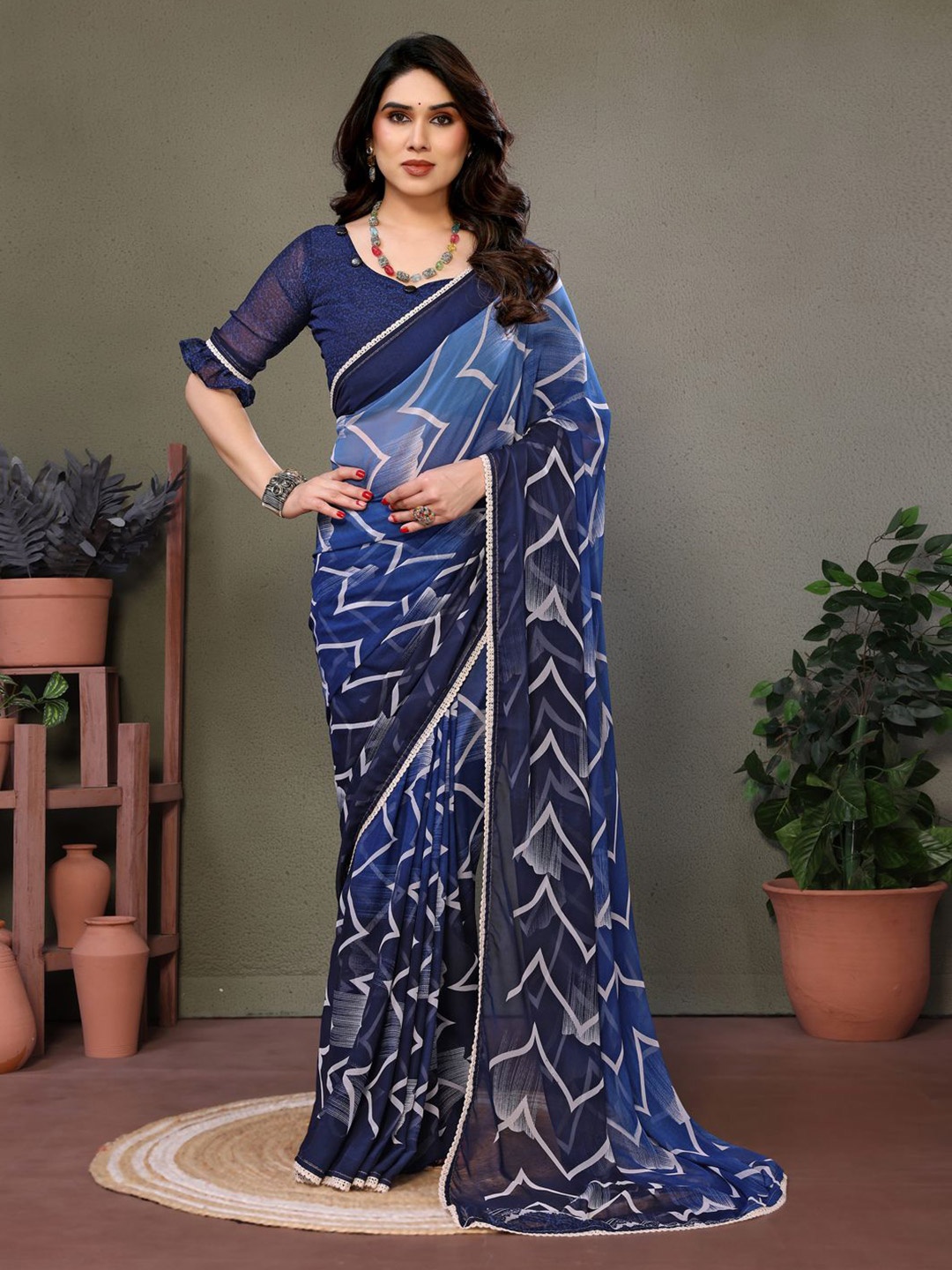

SILKWEAR Pure Georgette Block Print Saree, Navy blue