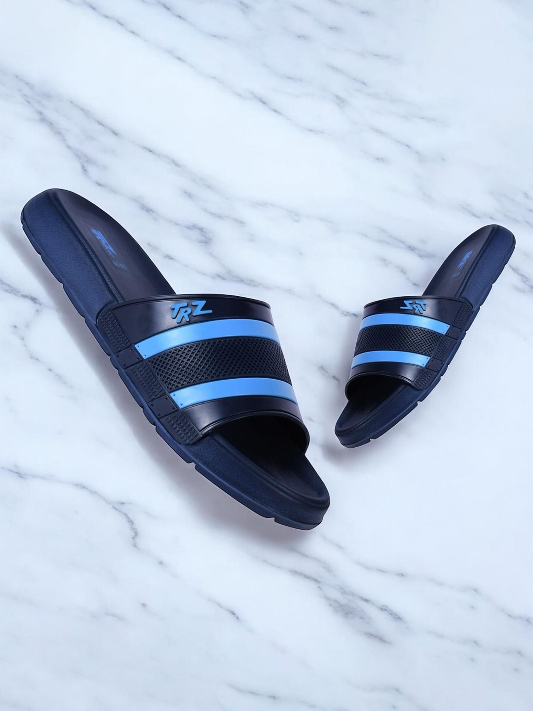 

BAESD Men Striped Sliders, Navy blue