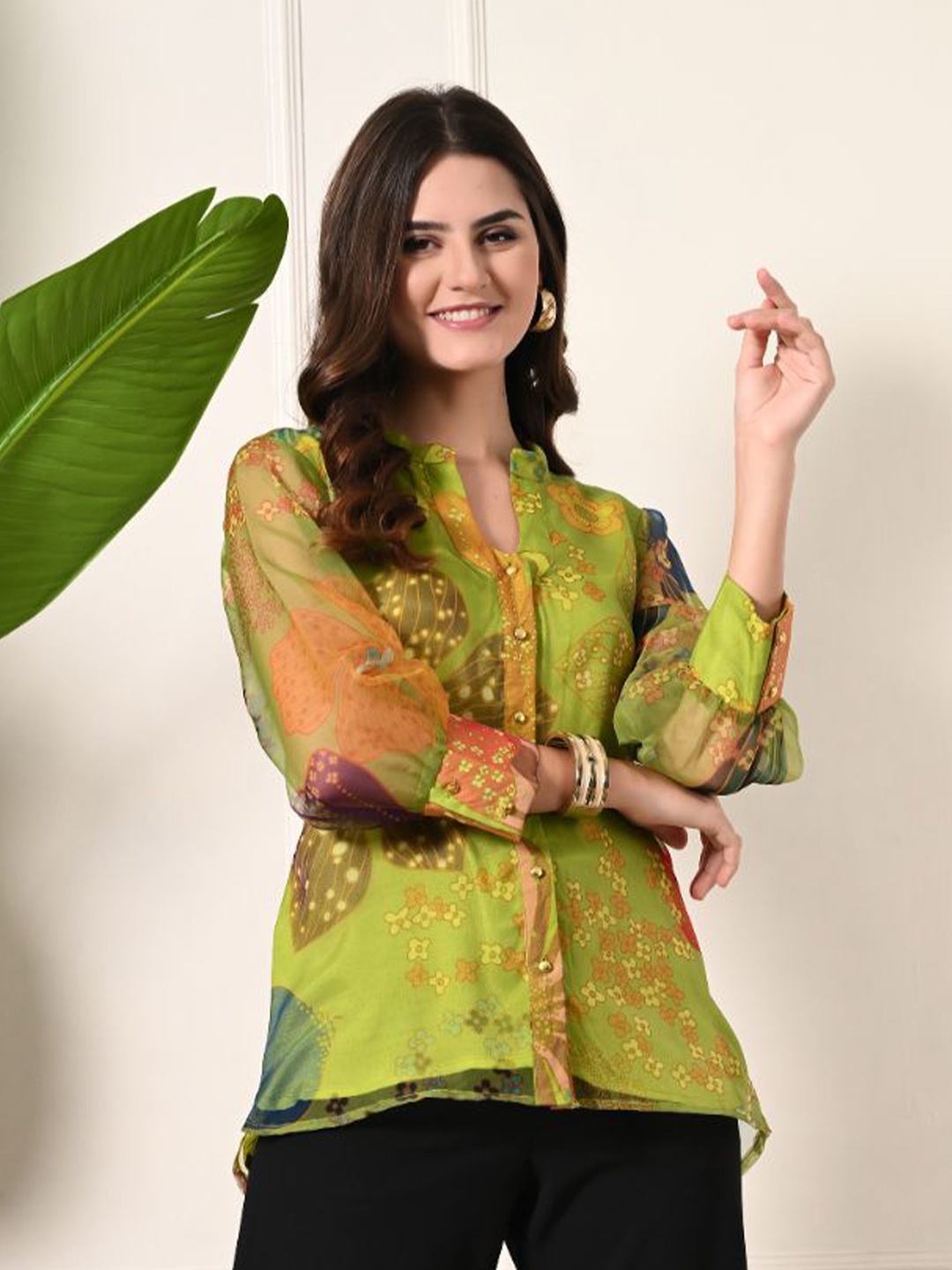 

LABEL KANUPRIYA Floral Print Shirt Style Top, Green