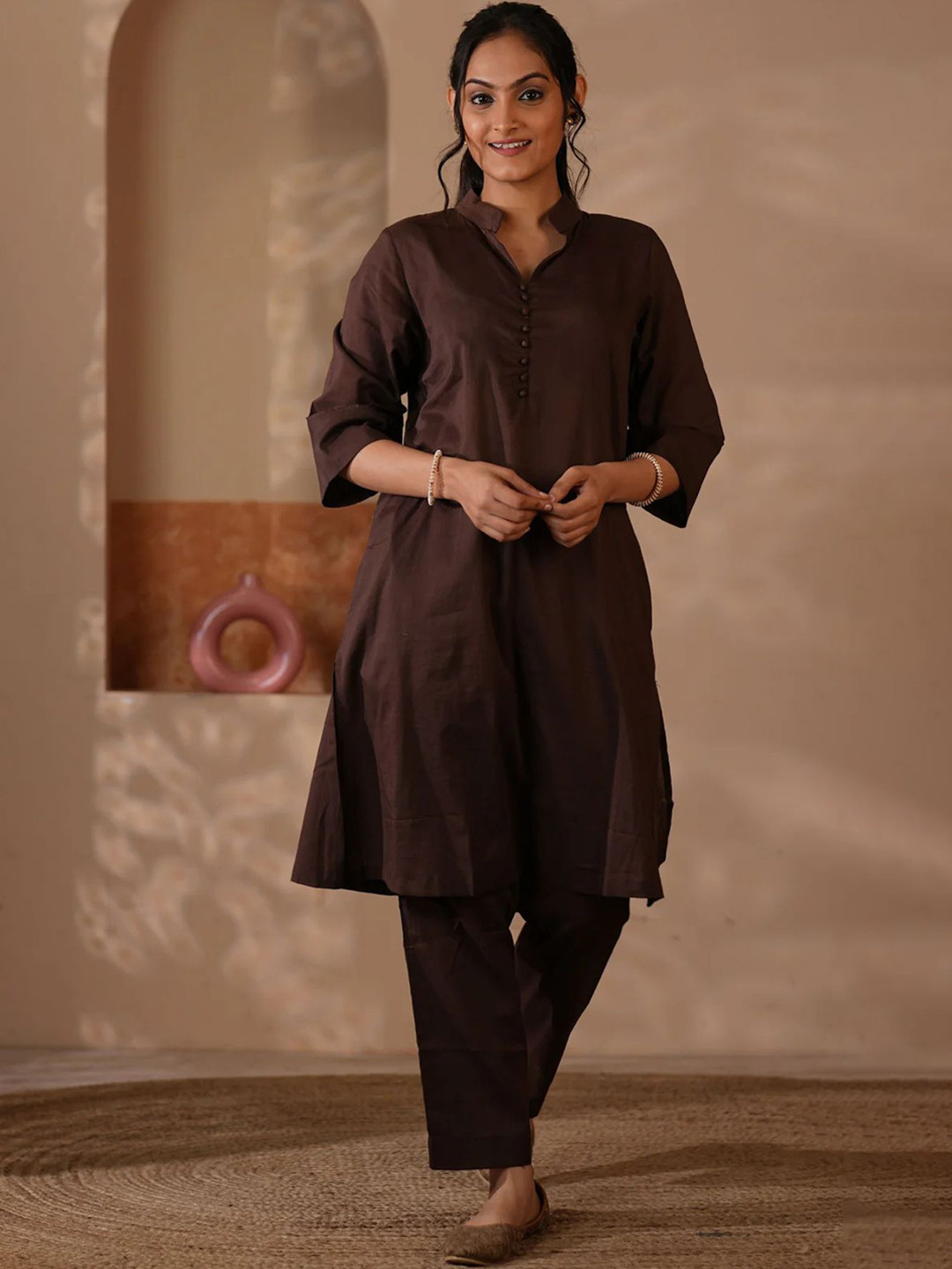

Mera Rang Mandarin Collar Pure Cotton Straight Kurta With Trousers, Brown