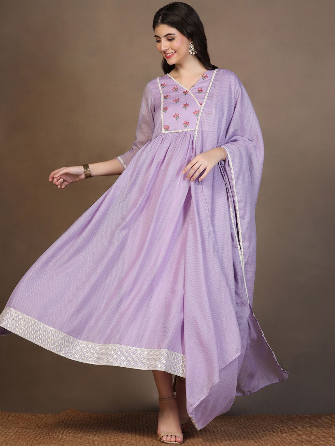 

Sangria Embroidered A-Line Maxi Dress With Dupatta, Lavender