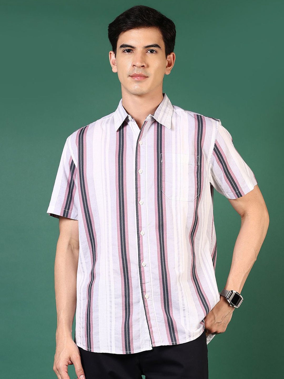 

V-Mart Men Opaque Printed Casual Shirt, Purple