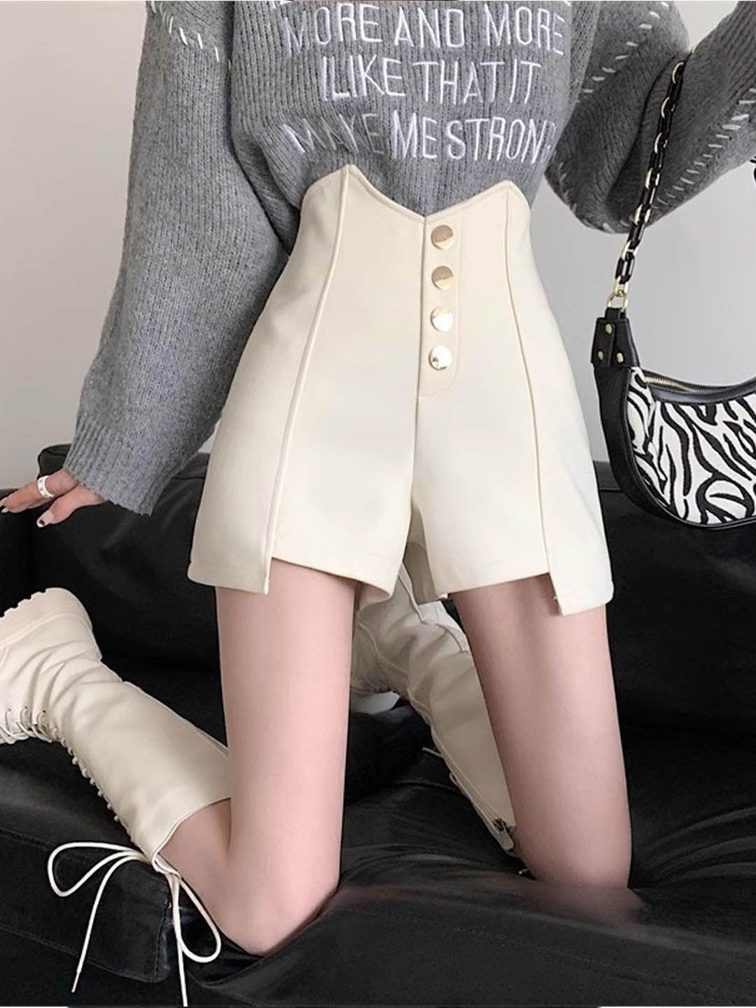 

StyleCast Women Shorts, White