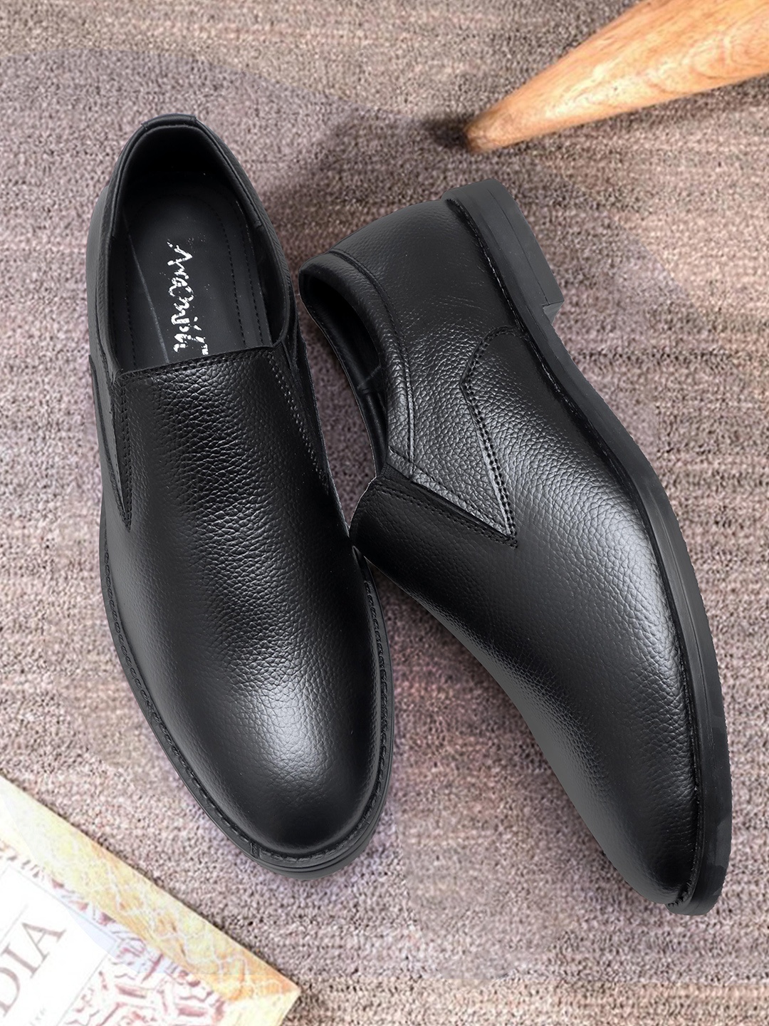

KRAASA Men Leather Formal Slip-Ons, Black