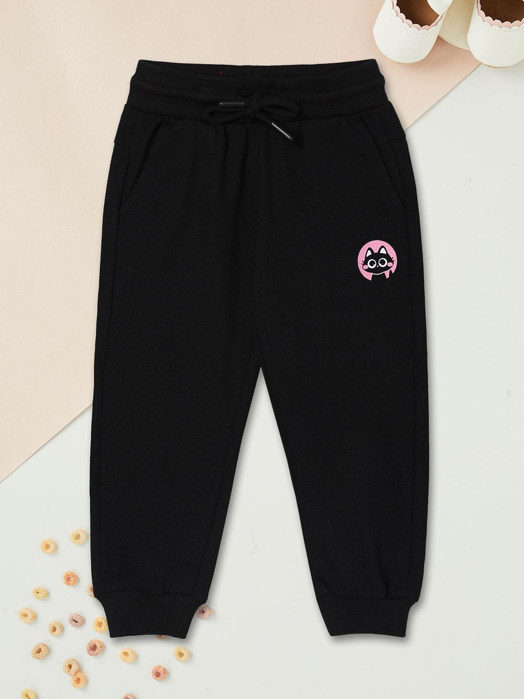 

max Girls Printed Pure Cotton Joggers, Black