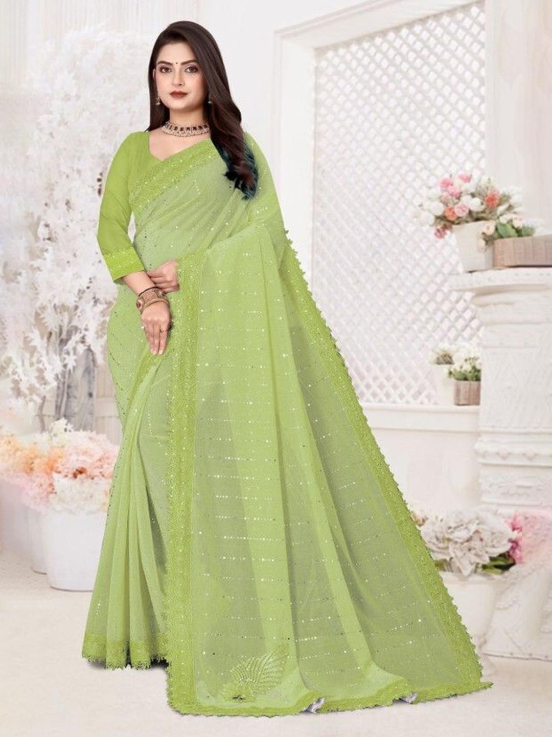 

JULEE Embellished Mirror Work Saree, Green